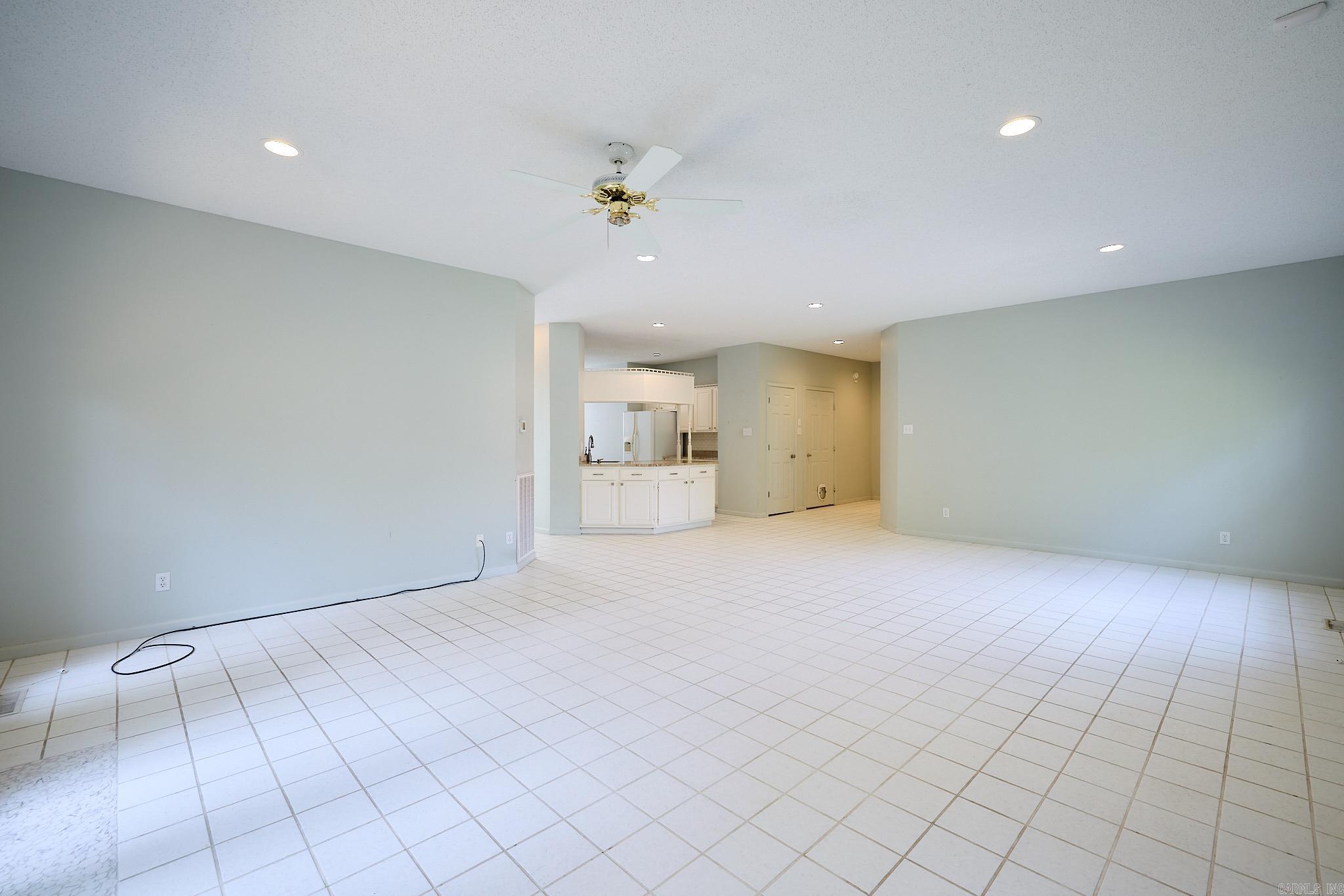 101  Creekview  Hot Springs, AR