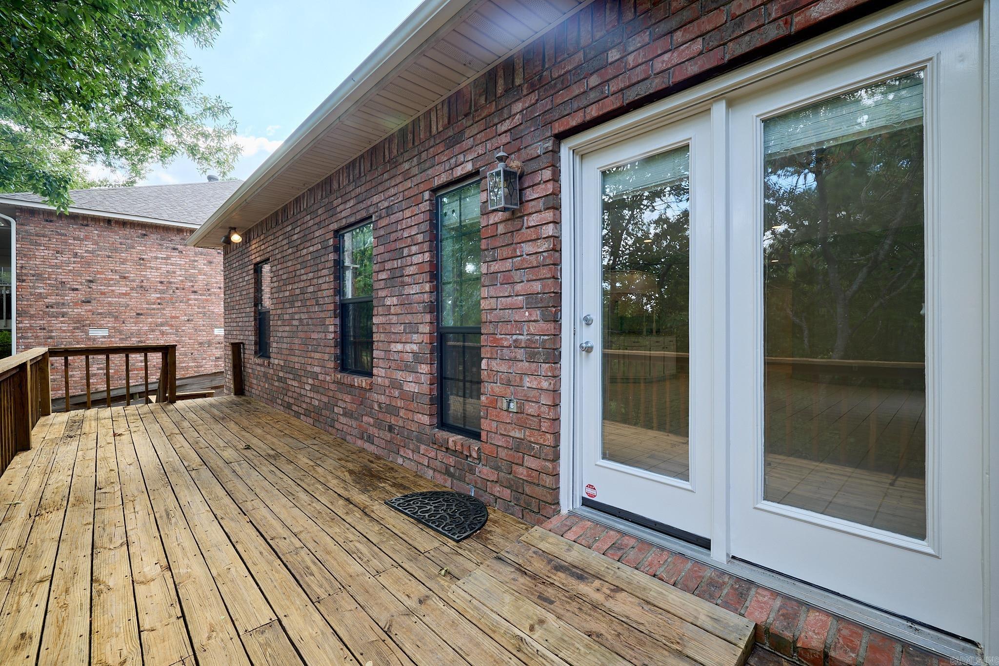 101  Creekview  Hot Springs, AR