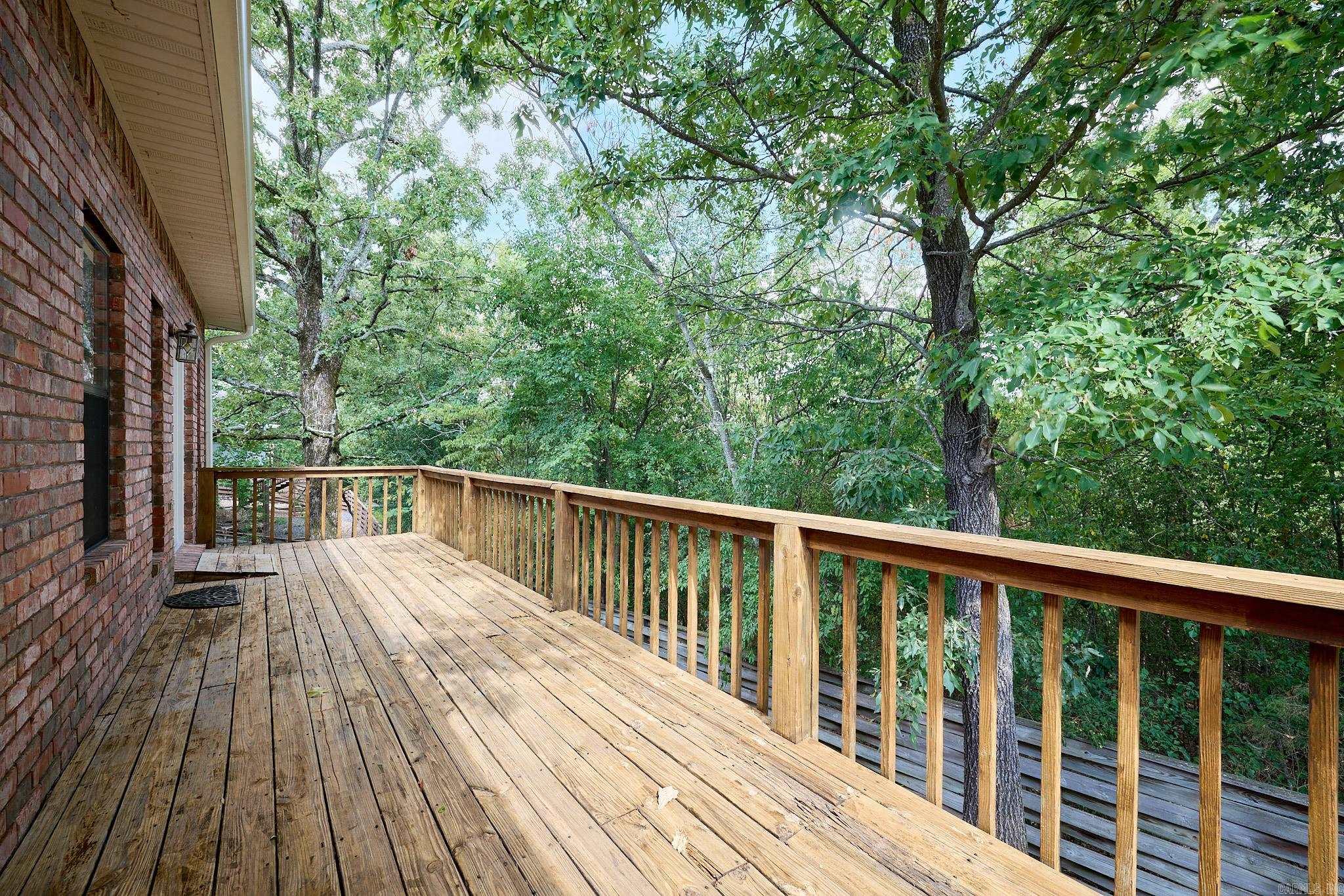 101  Creekview  Hot Springs, AR