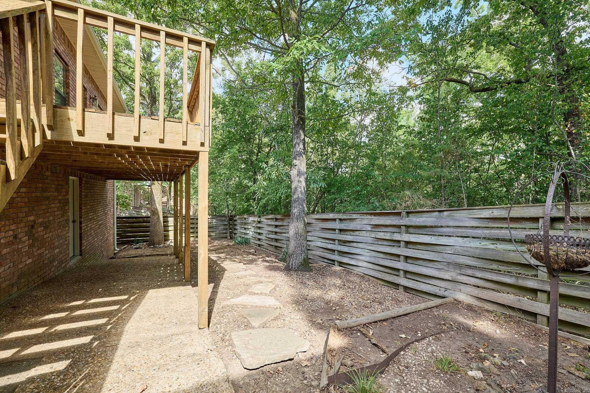 101  Creekview  Hot Springs, AR