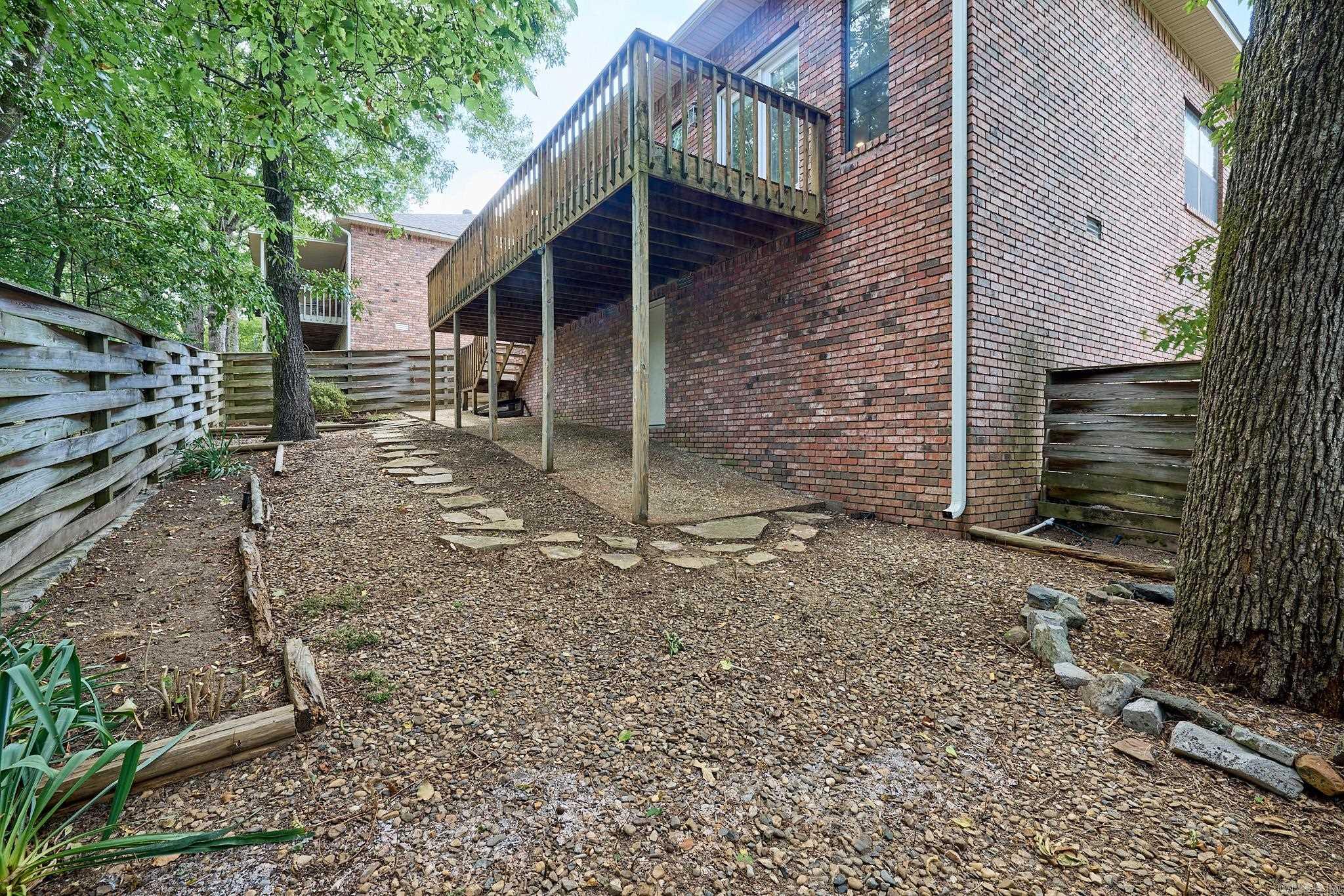 101  Creekview  Hot Springs, AR