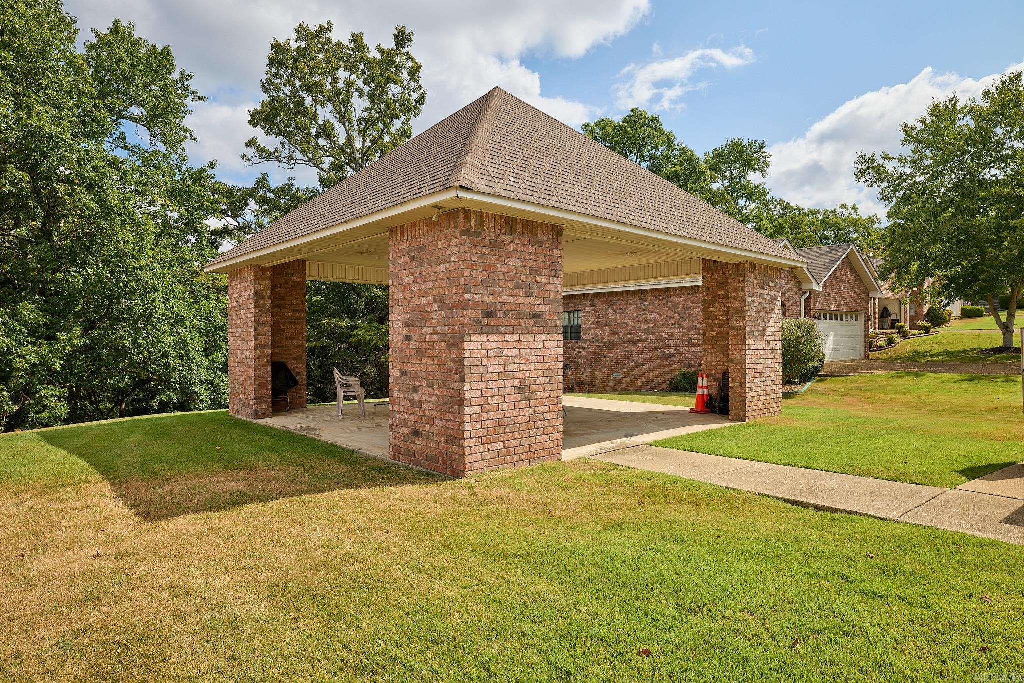 101  Creekview  Hot Springs, AR