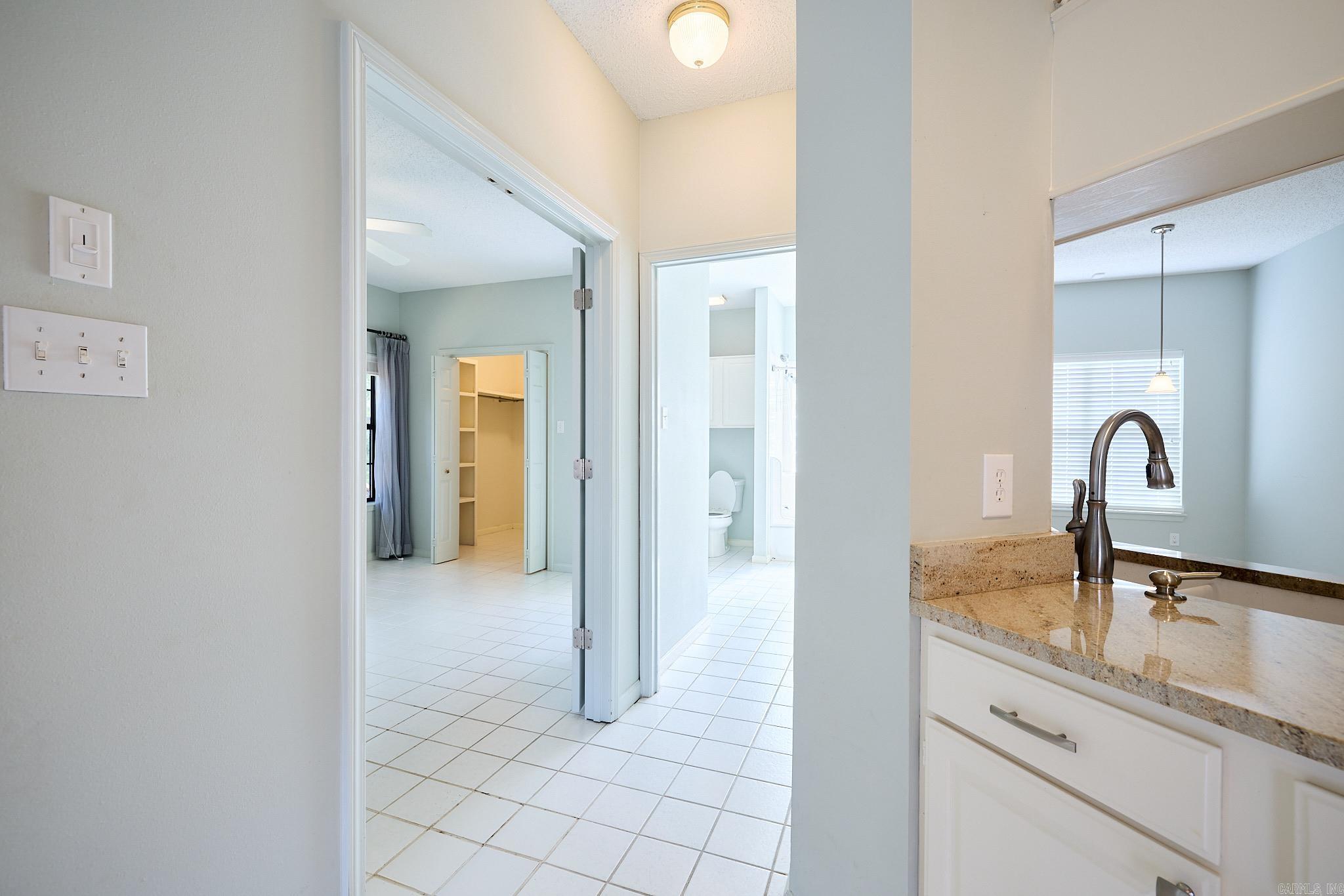 101  Creekview  Hot Springs, AR