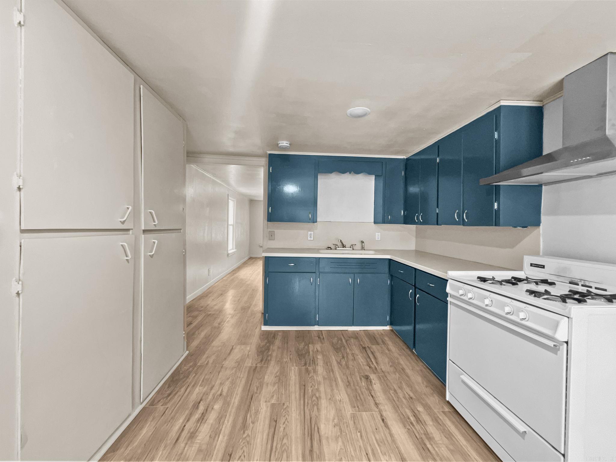541 S 2nd St  Foreman, AR