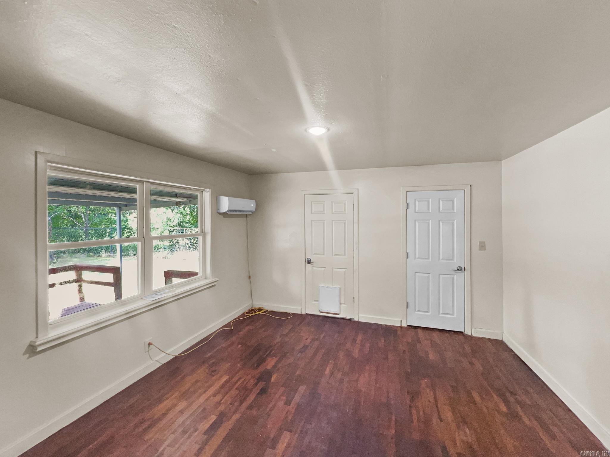 541 S 2nd St  Foreman, AR