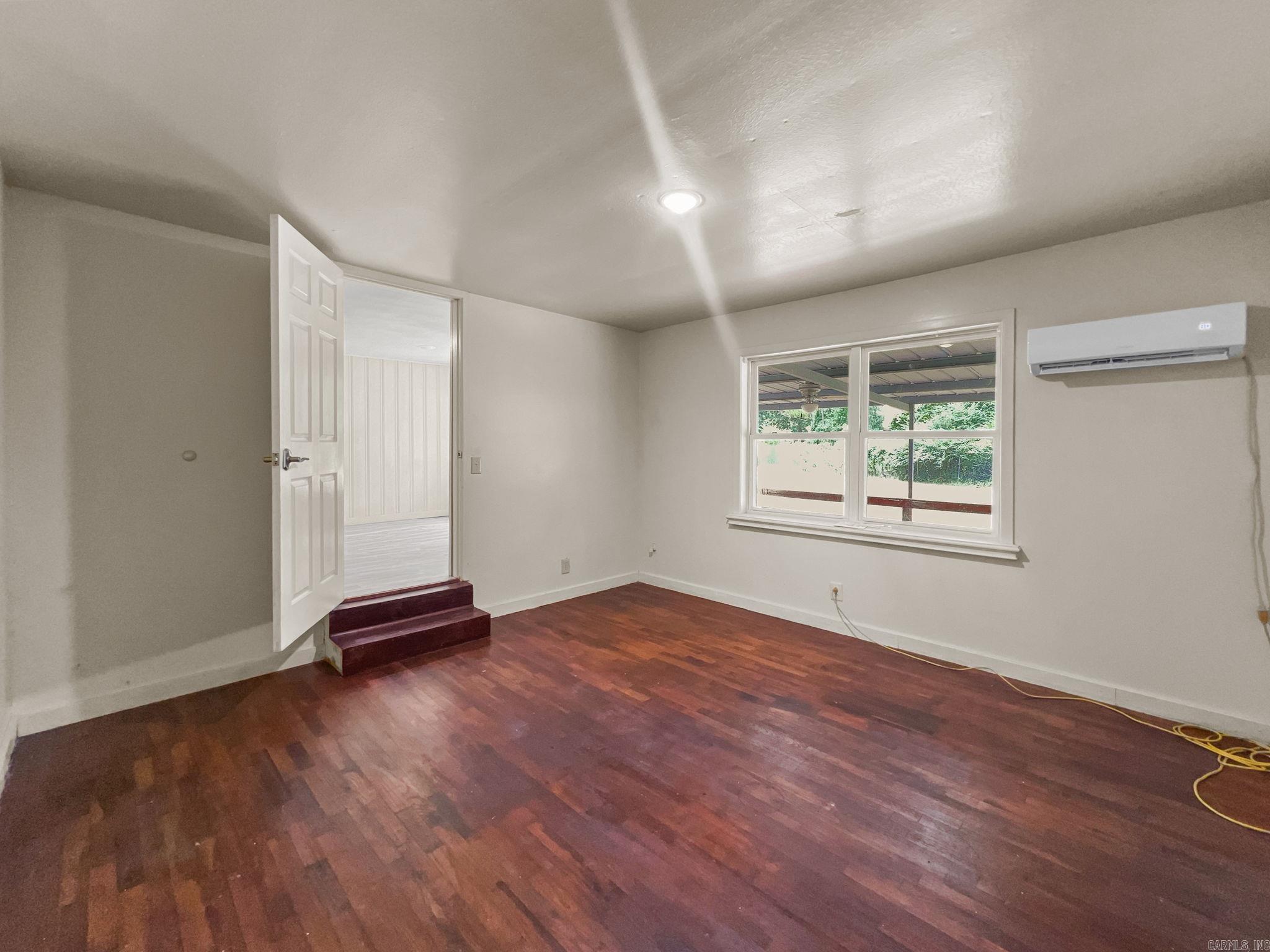 541 S 2nd St  Foreman, AR