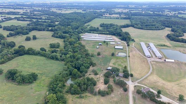 647 N Sixhalf Mile  Paris, AR