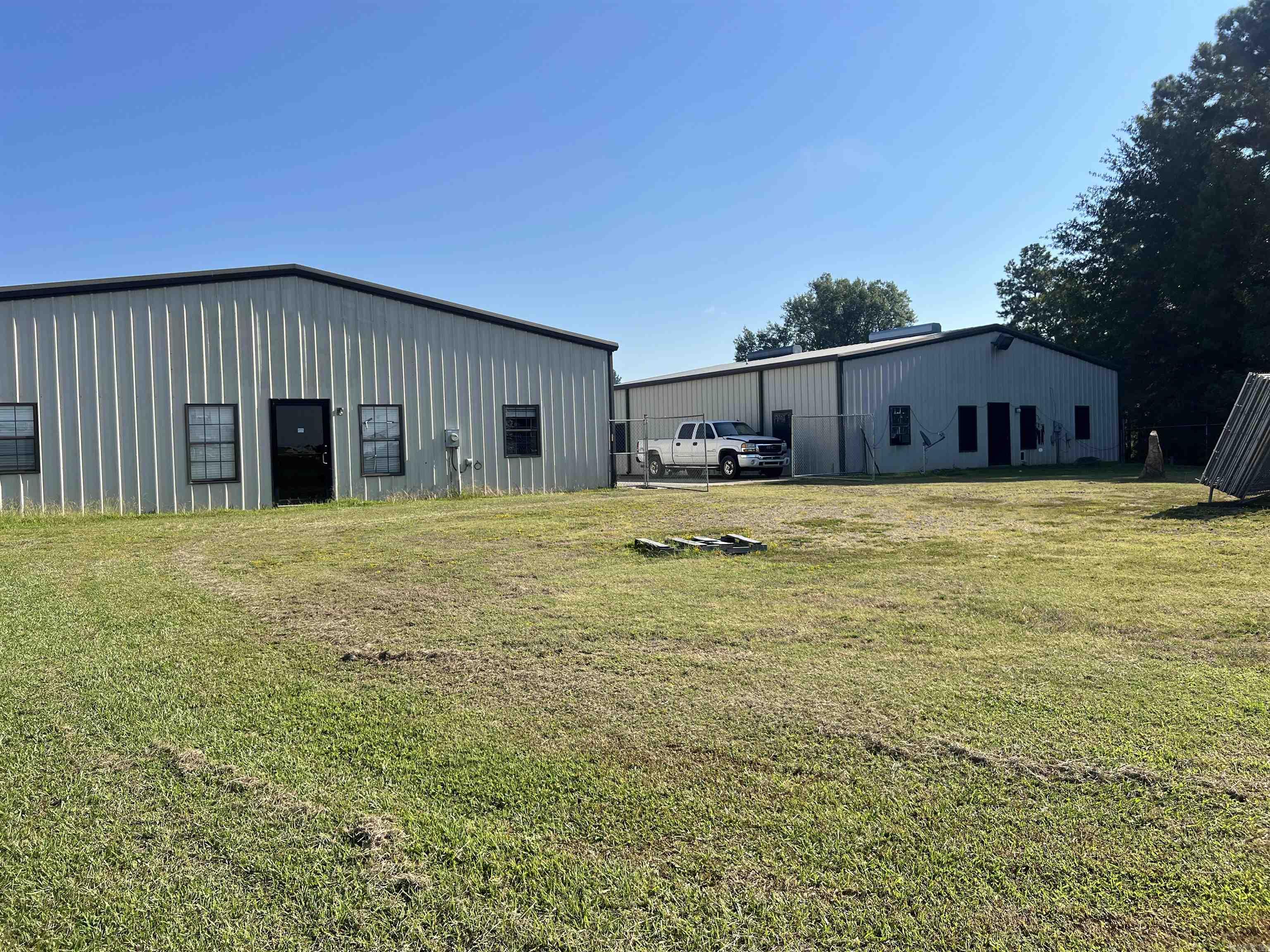 803  Thomas  White Hall, AR