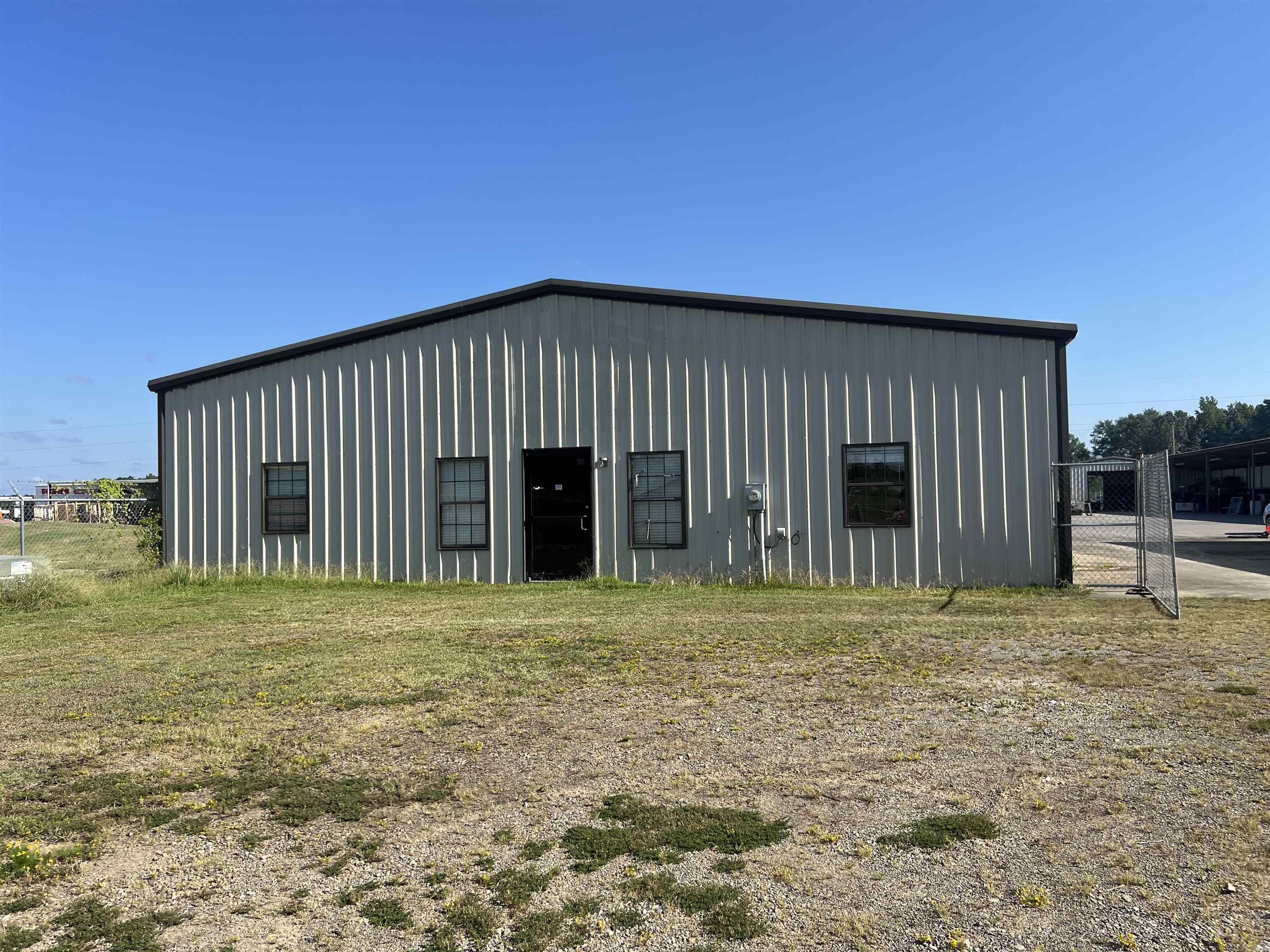 803  Thomas  White Hall, AR
