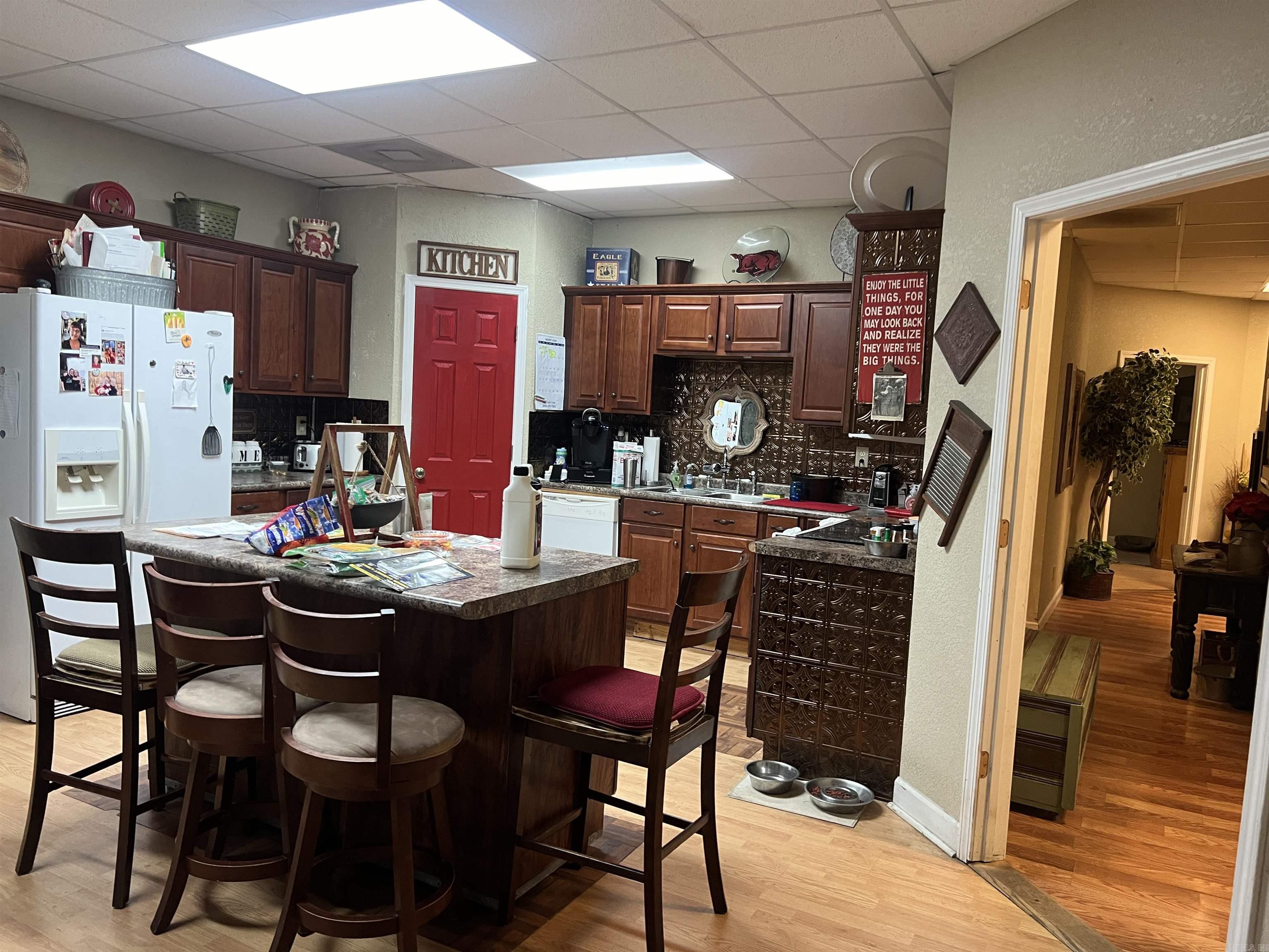 803  Thomas  White Hall, AR