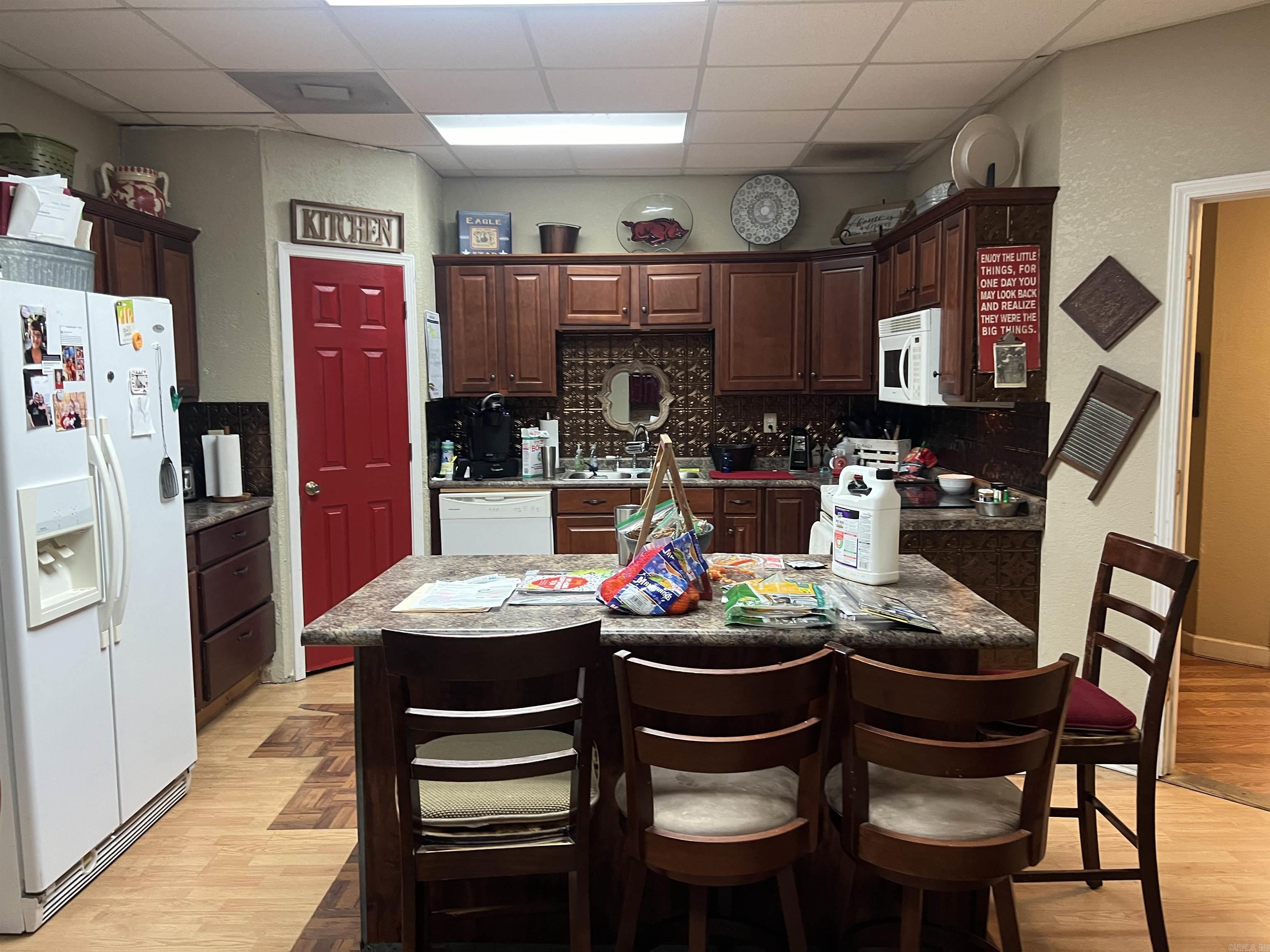 803  Thomas  White Hall, AR