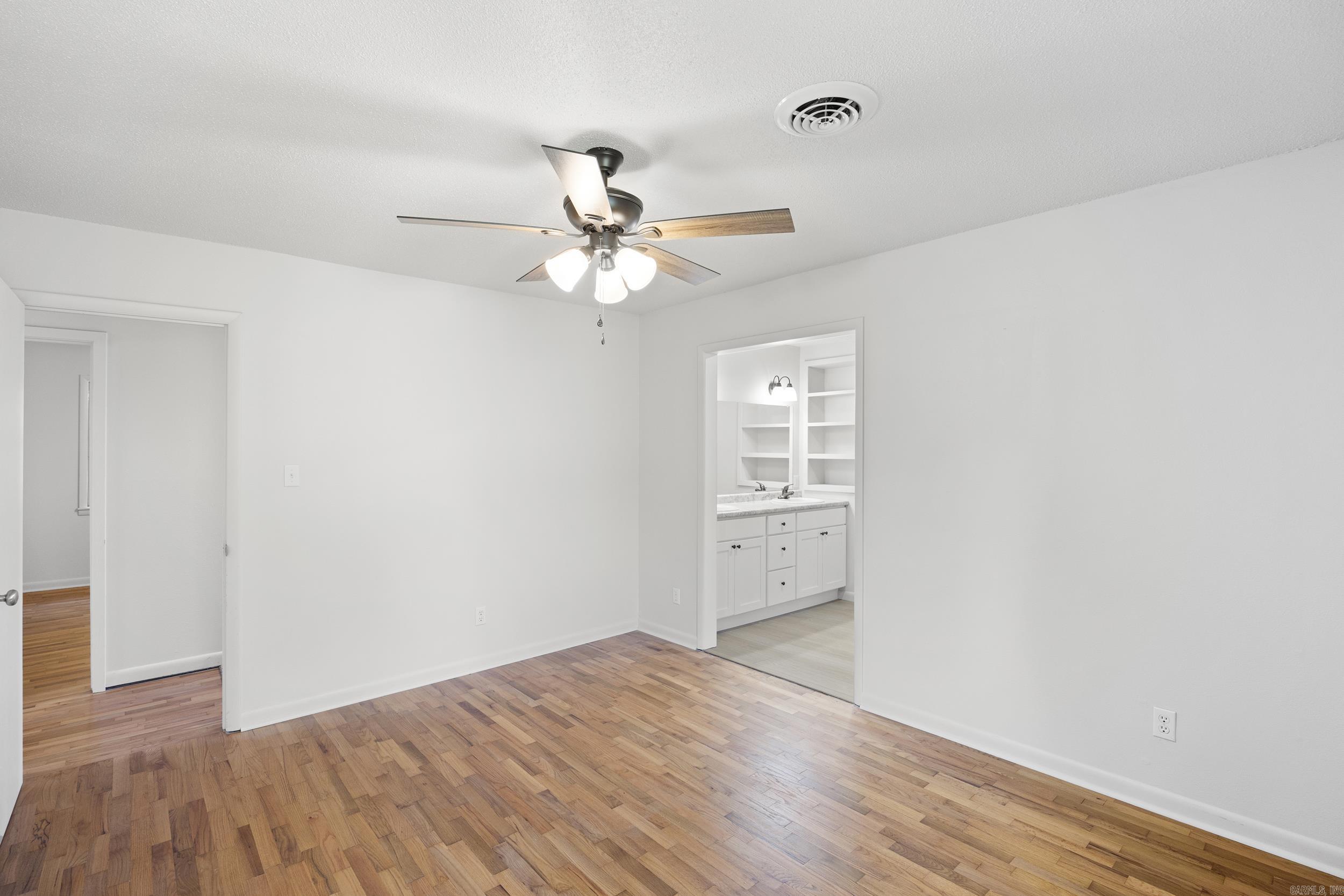 905 N Frankfort  Russellville, AR
