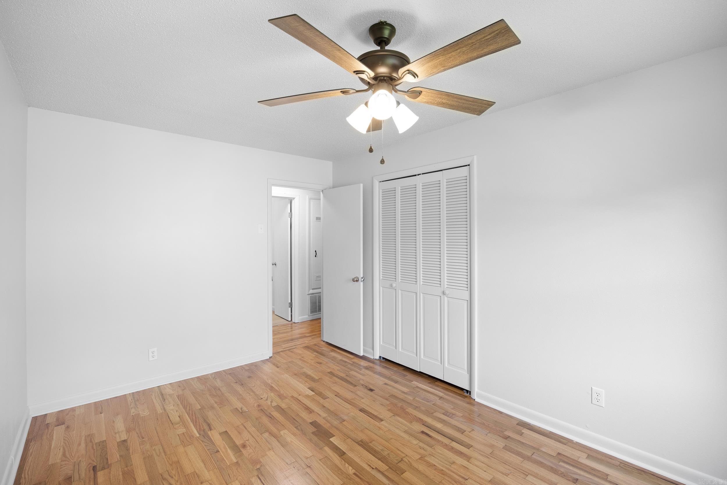 905 N Frankfort  Russellville, AR