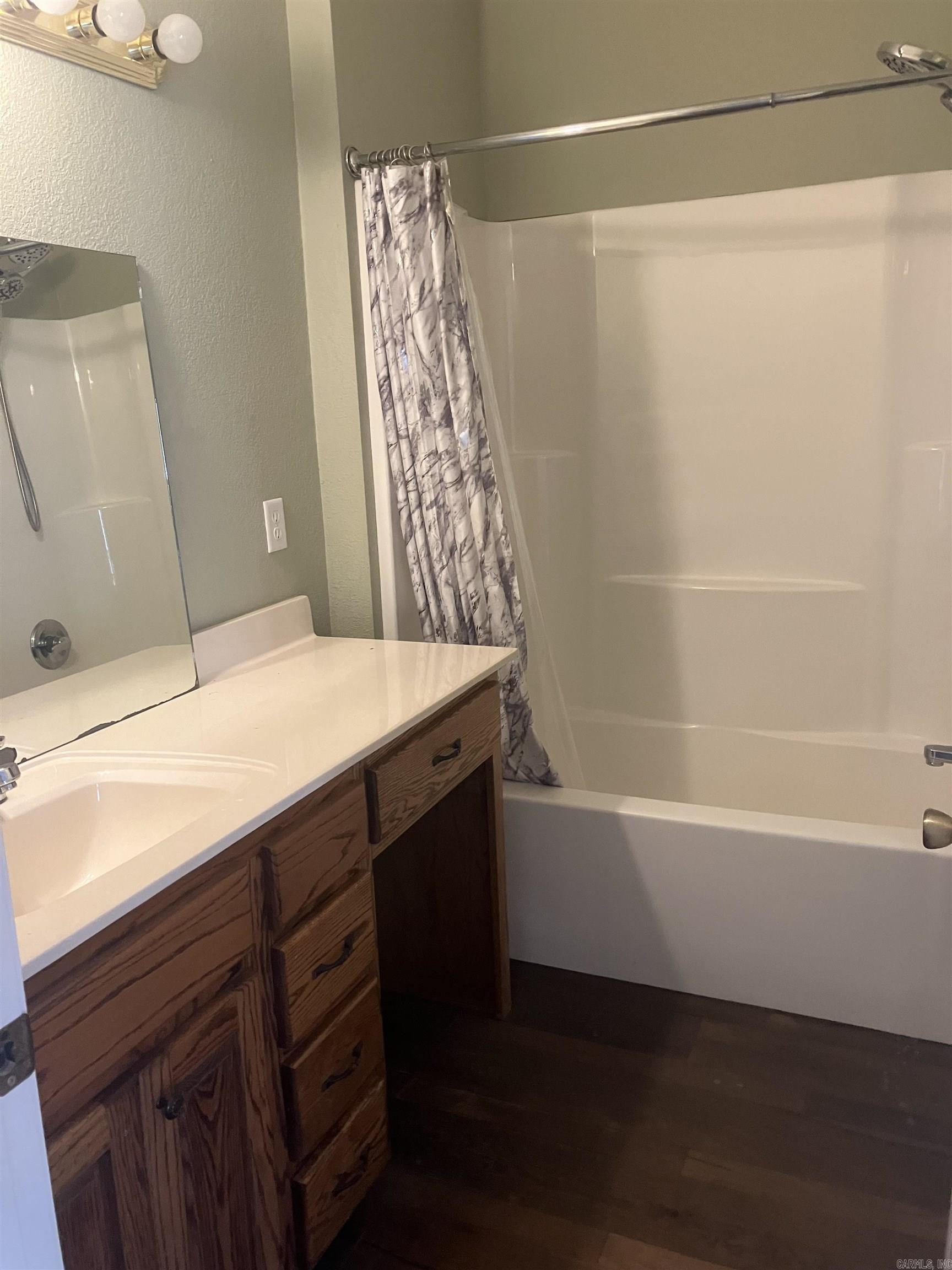 45 SOUTH DR. #16 Greers Ferry, AR 72067