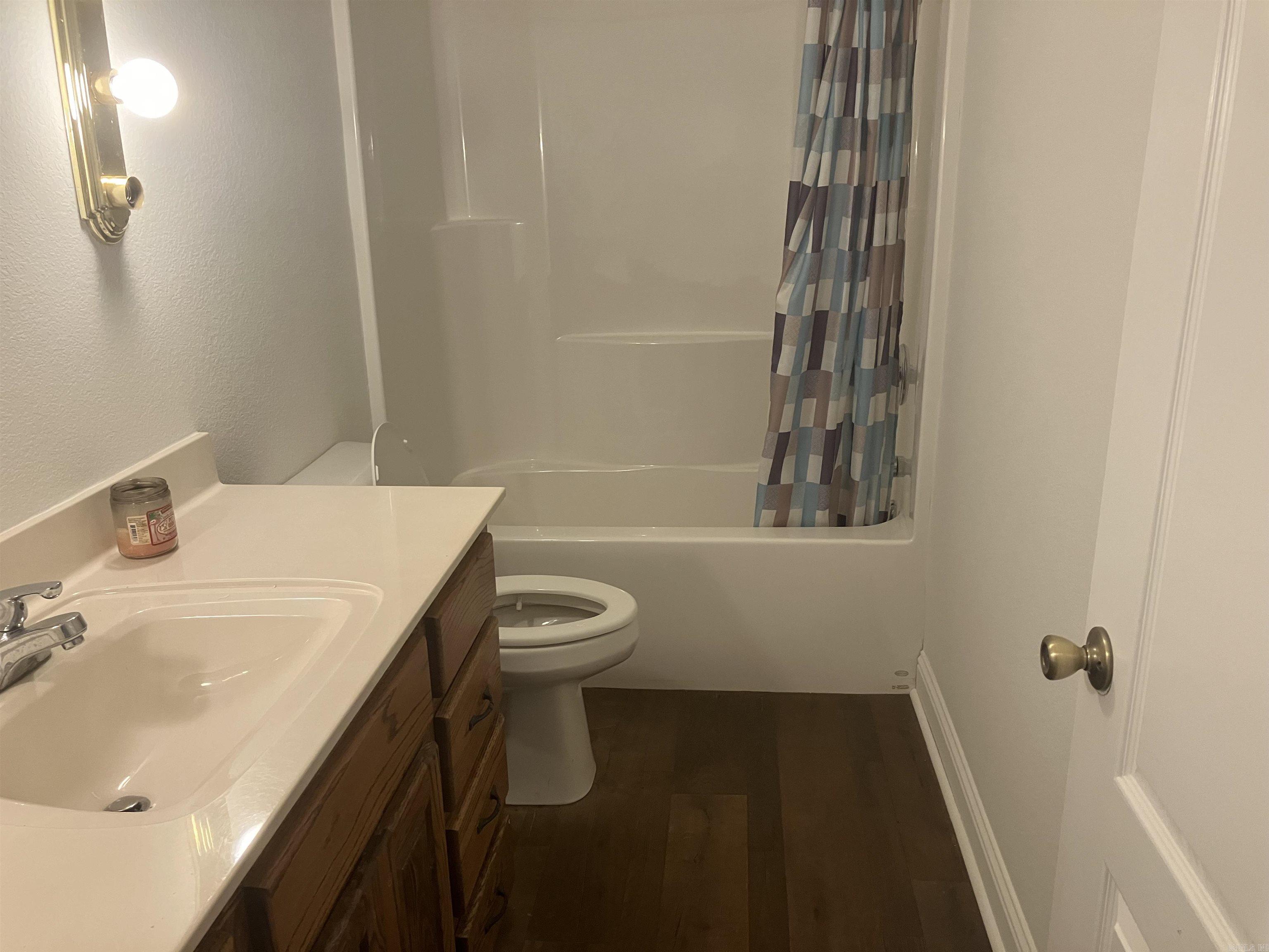 45 SOUTH DR. #16 Greers Ferry, AR 72067