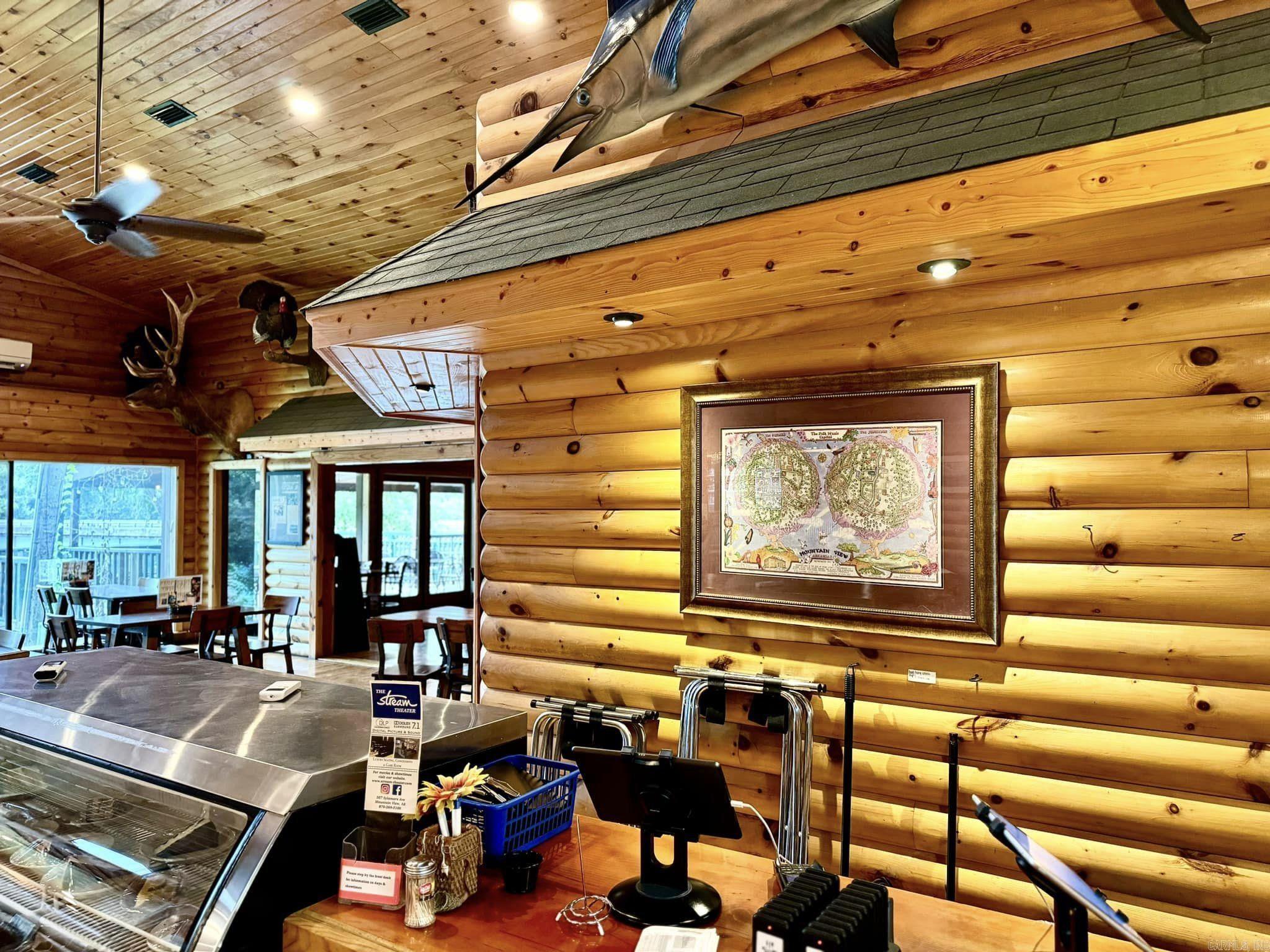 23080 N Hwy 5  Mountain View, AR