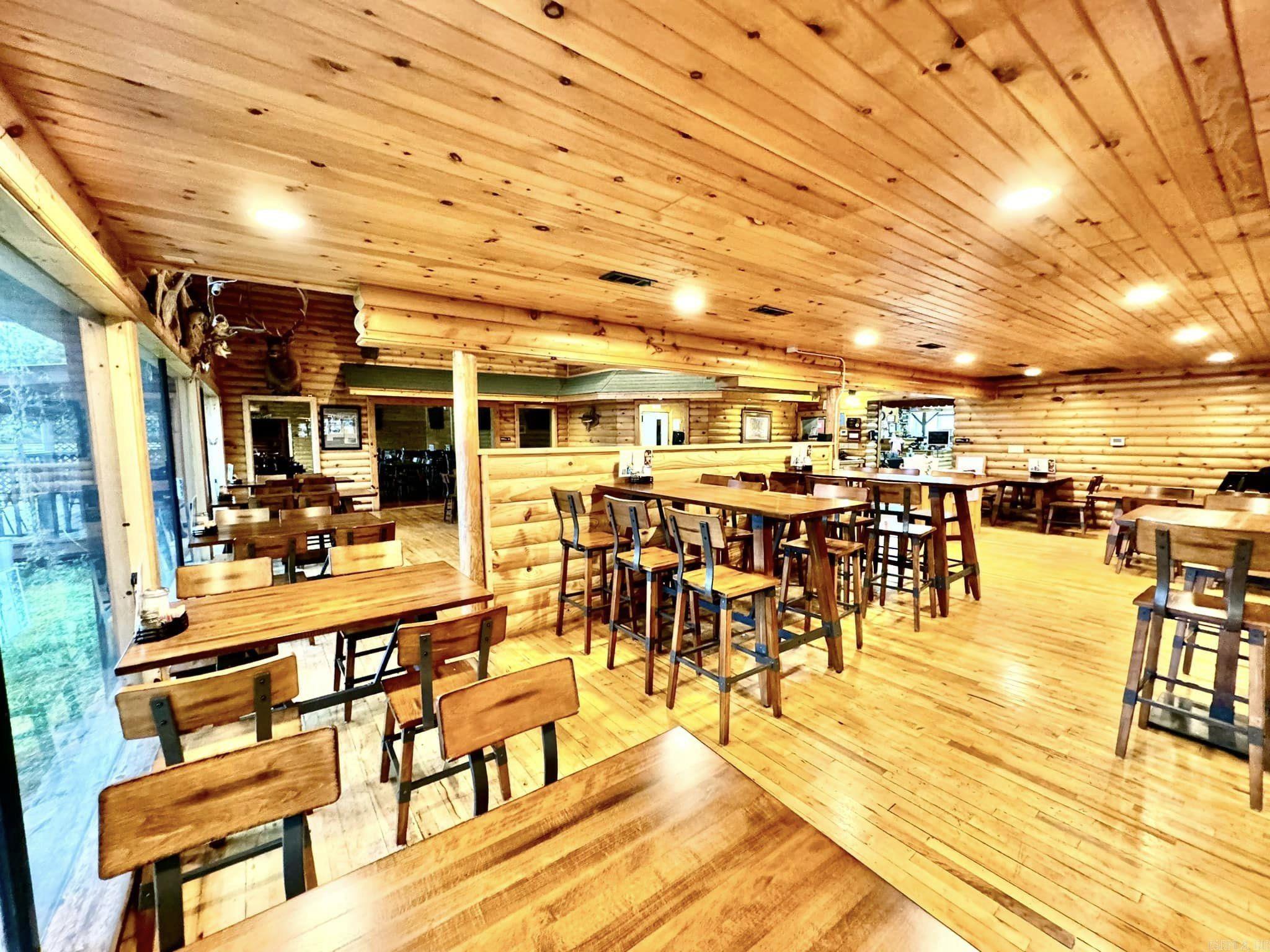 23080 N Hwy 5  Mountain View, AR