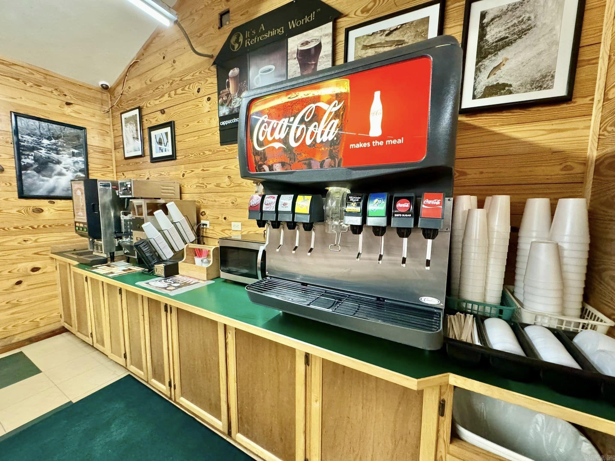 23080 N Hwy 5  Mountain View, AR
