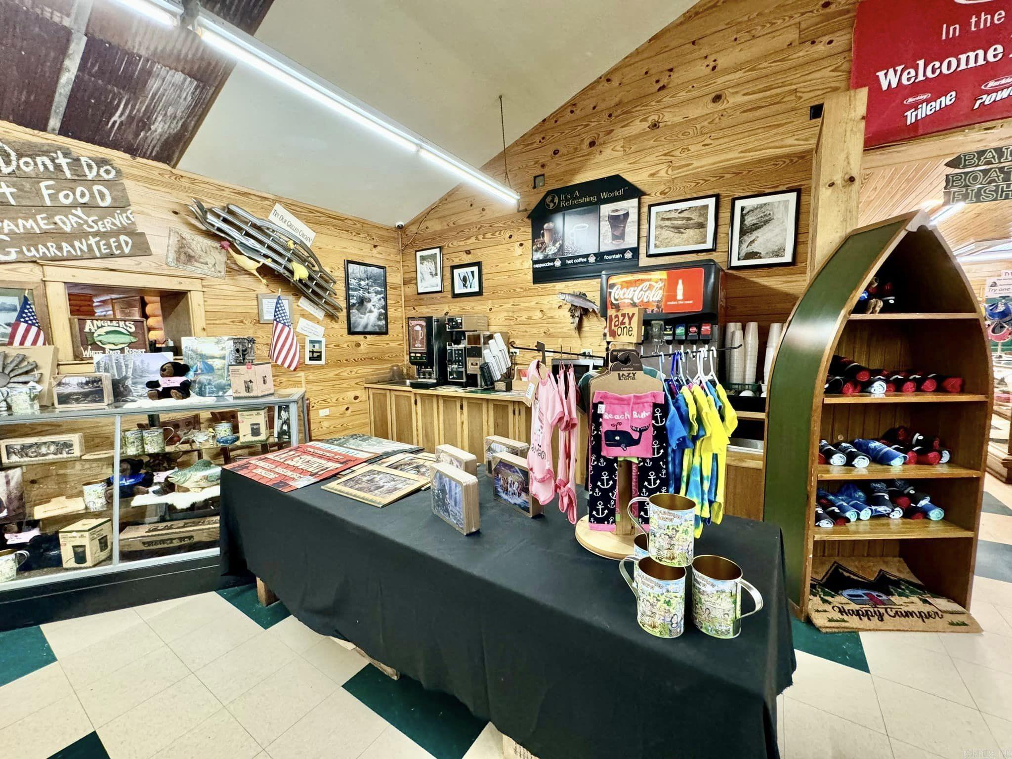 23080 N Hwy 5  Mountain View, AR