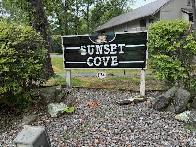 1134  Twin Point Road  Hot Springs, AR