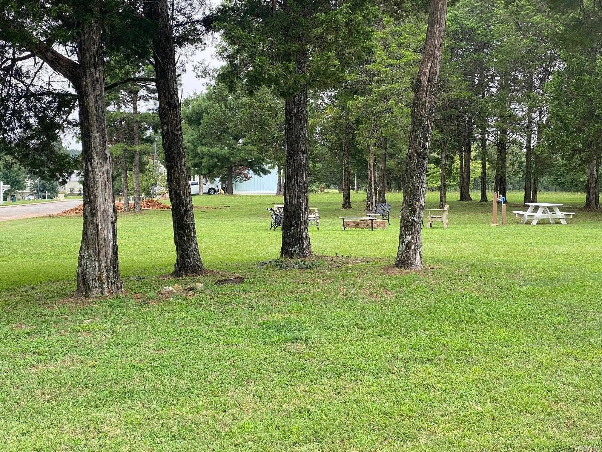   Brighton Pointe Lane  Heber Springs, AR