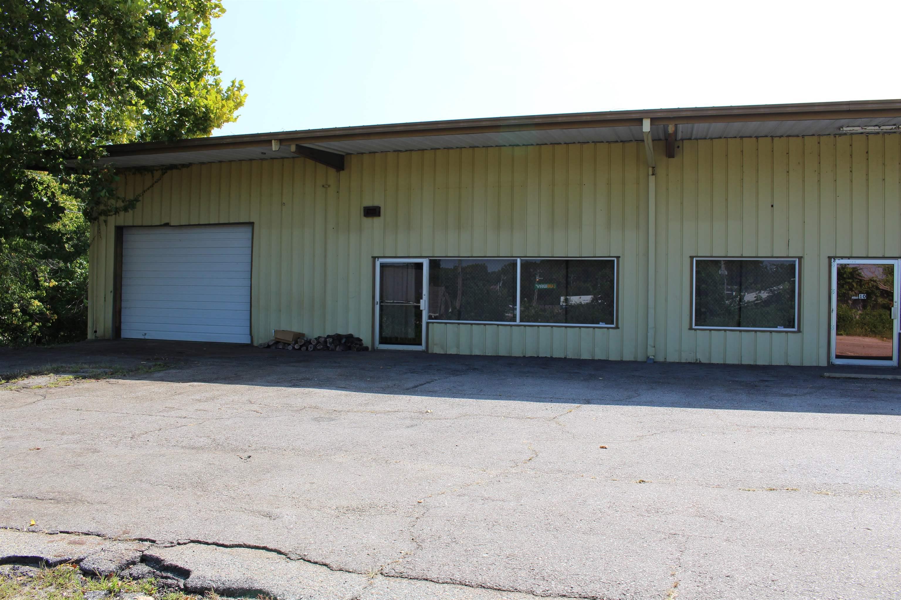 112 W Hwy 270  Mount Ida, AR