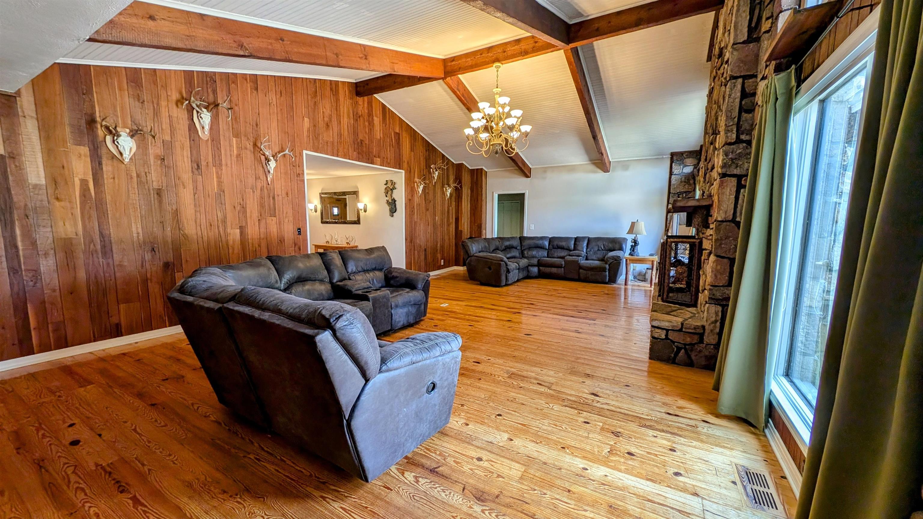 5146 N 9  Salem, AR