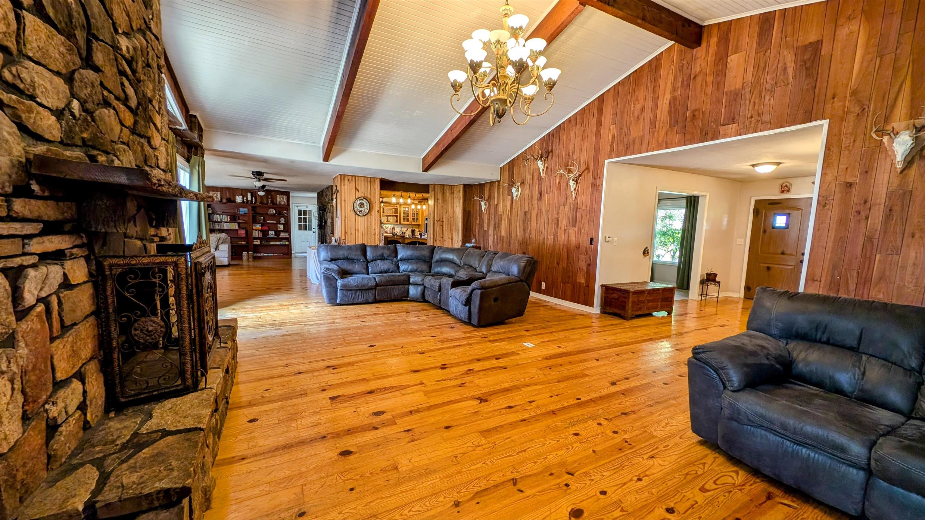 5146 N 9  Salem, AR