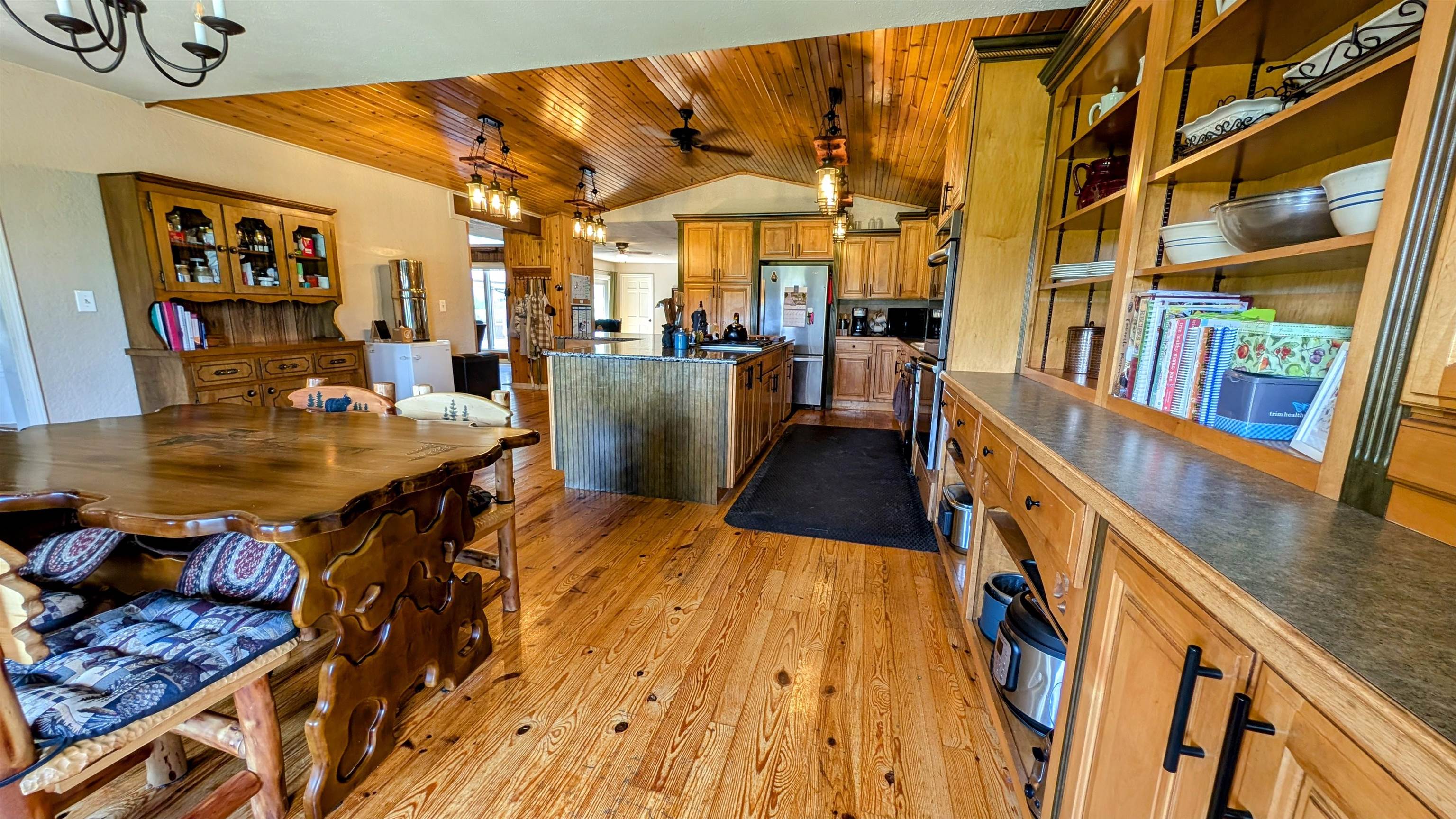 5146 N 9  Salem, AR