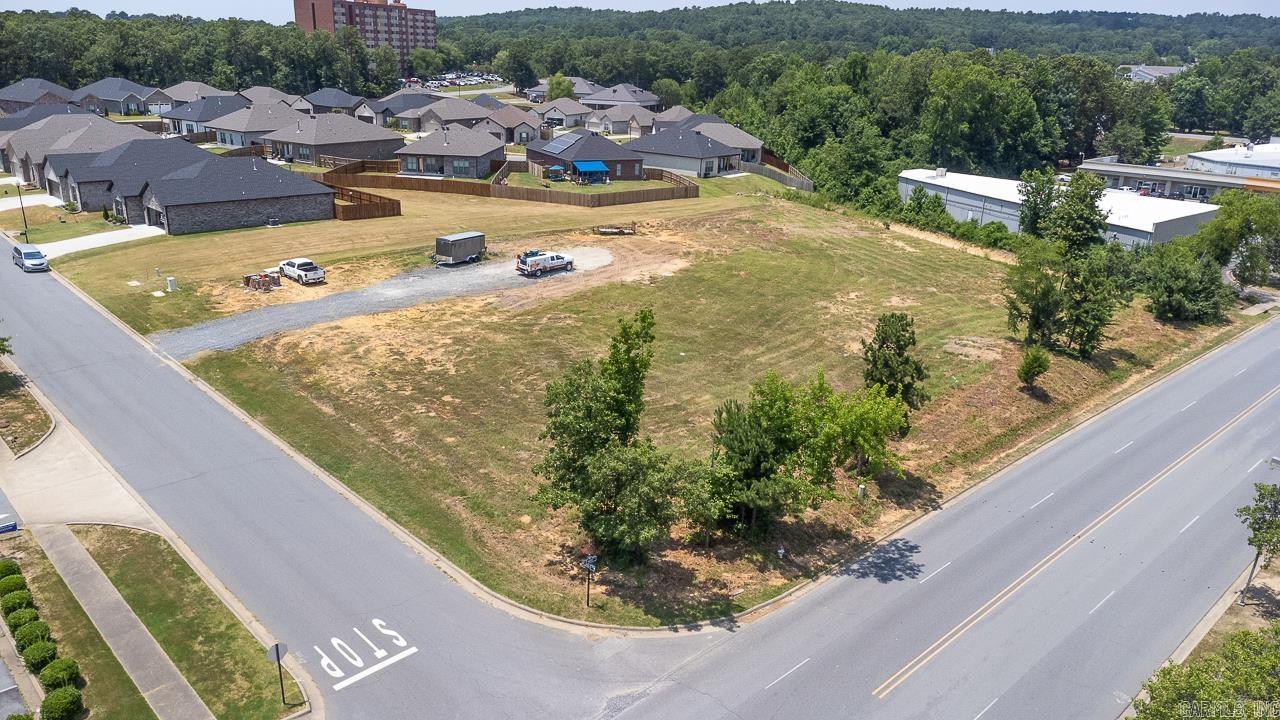 00  CLUB MANOR  Maumelle, AR