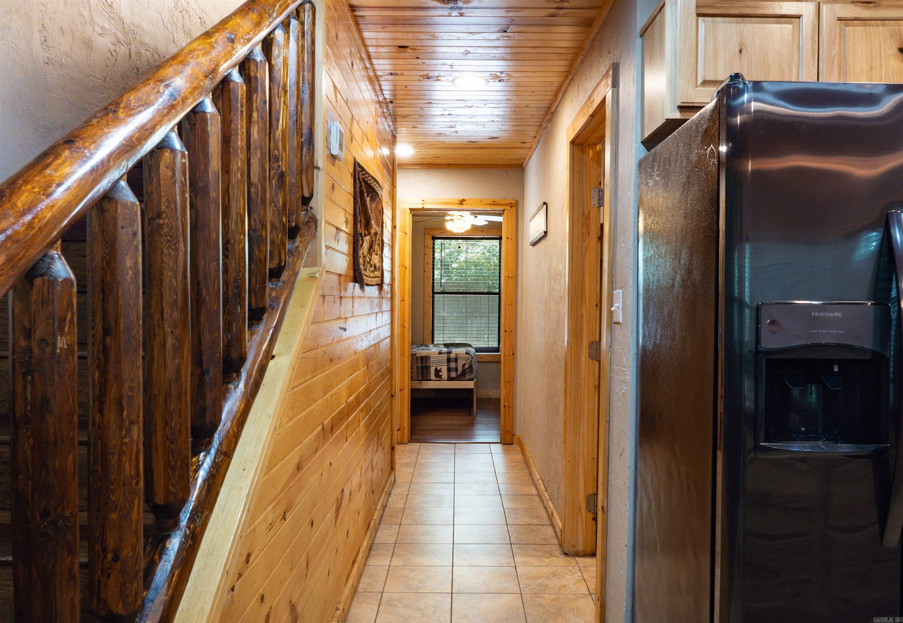 172  Cedar Creek  Hochatown, OK