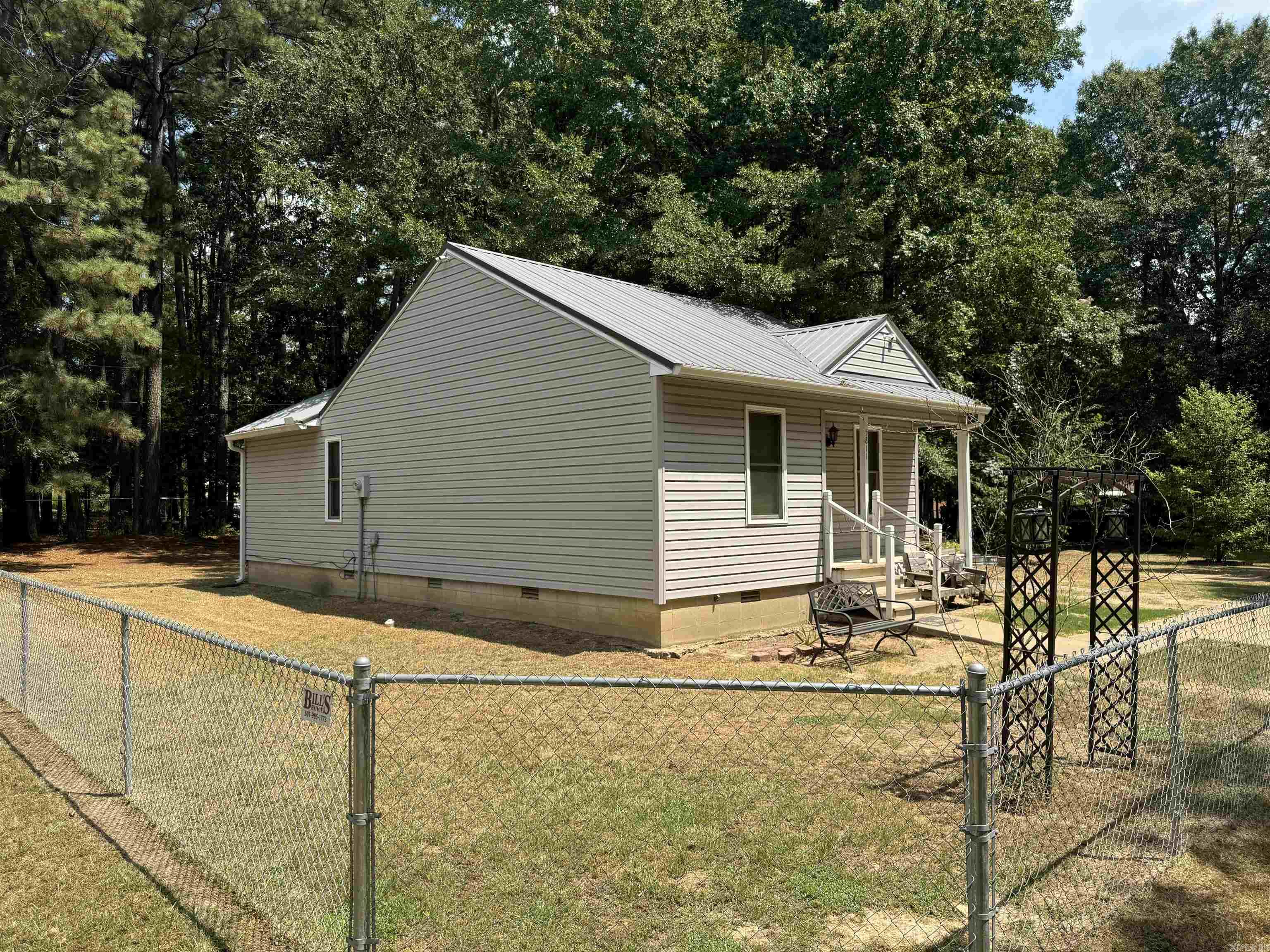 5811 W Jones St.  Pine Bluff, AR