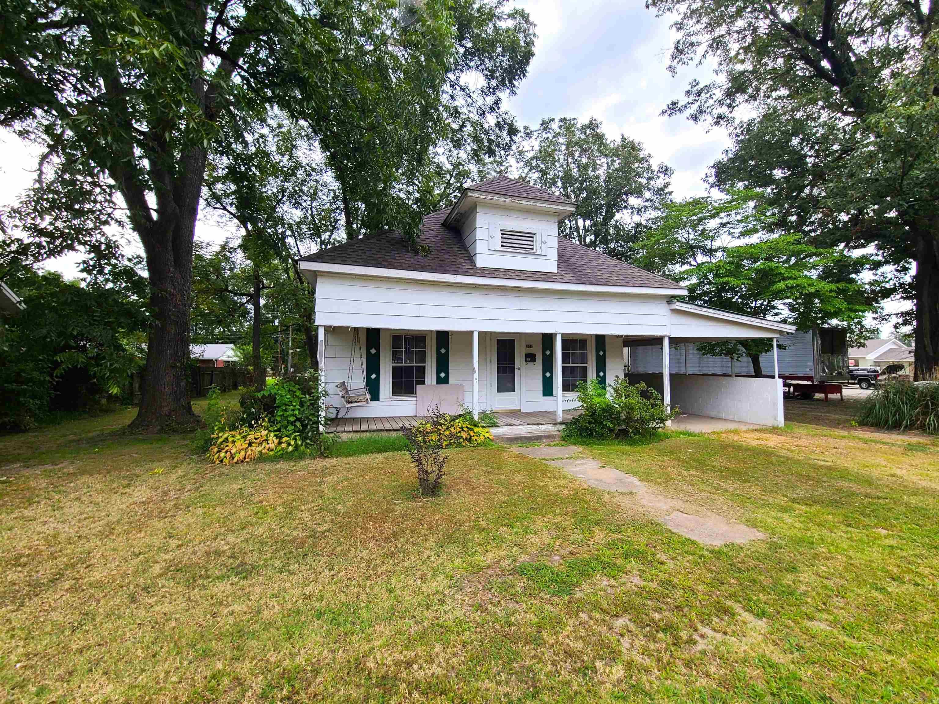 187 N Monroe  Piggott, AR