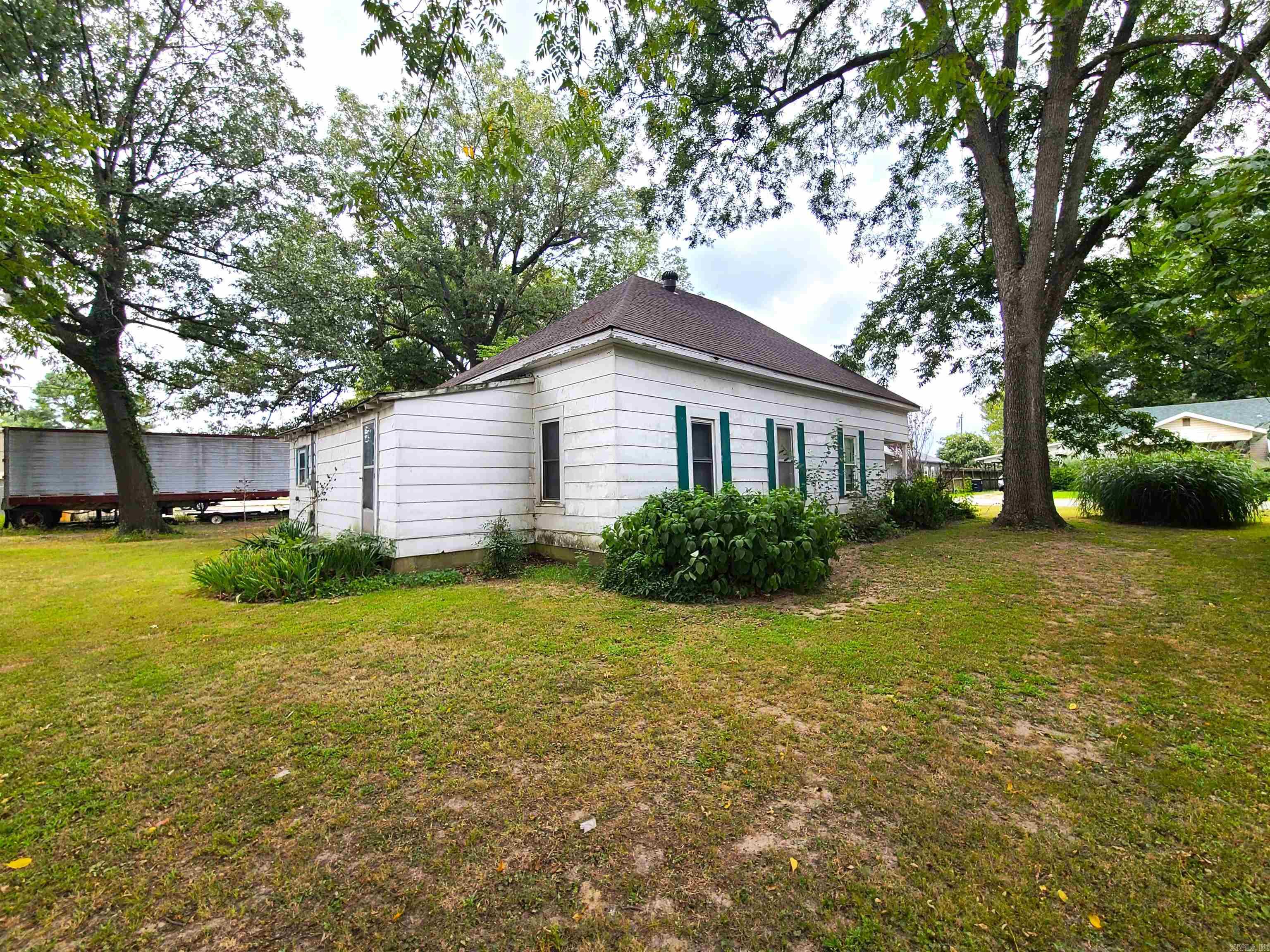 187 N Monroe  Piggott, AR