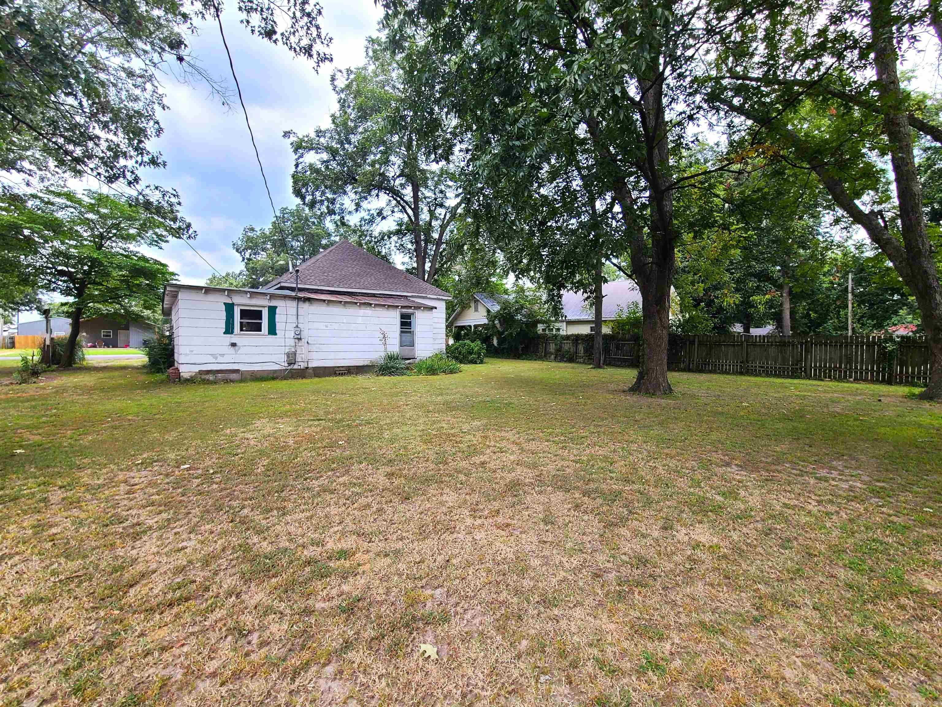 187 N Monroe  Piggott, AR