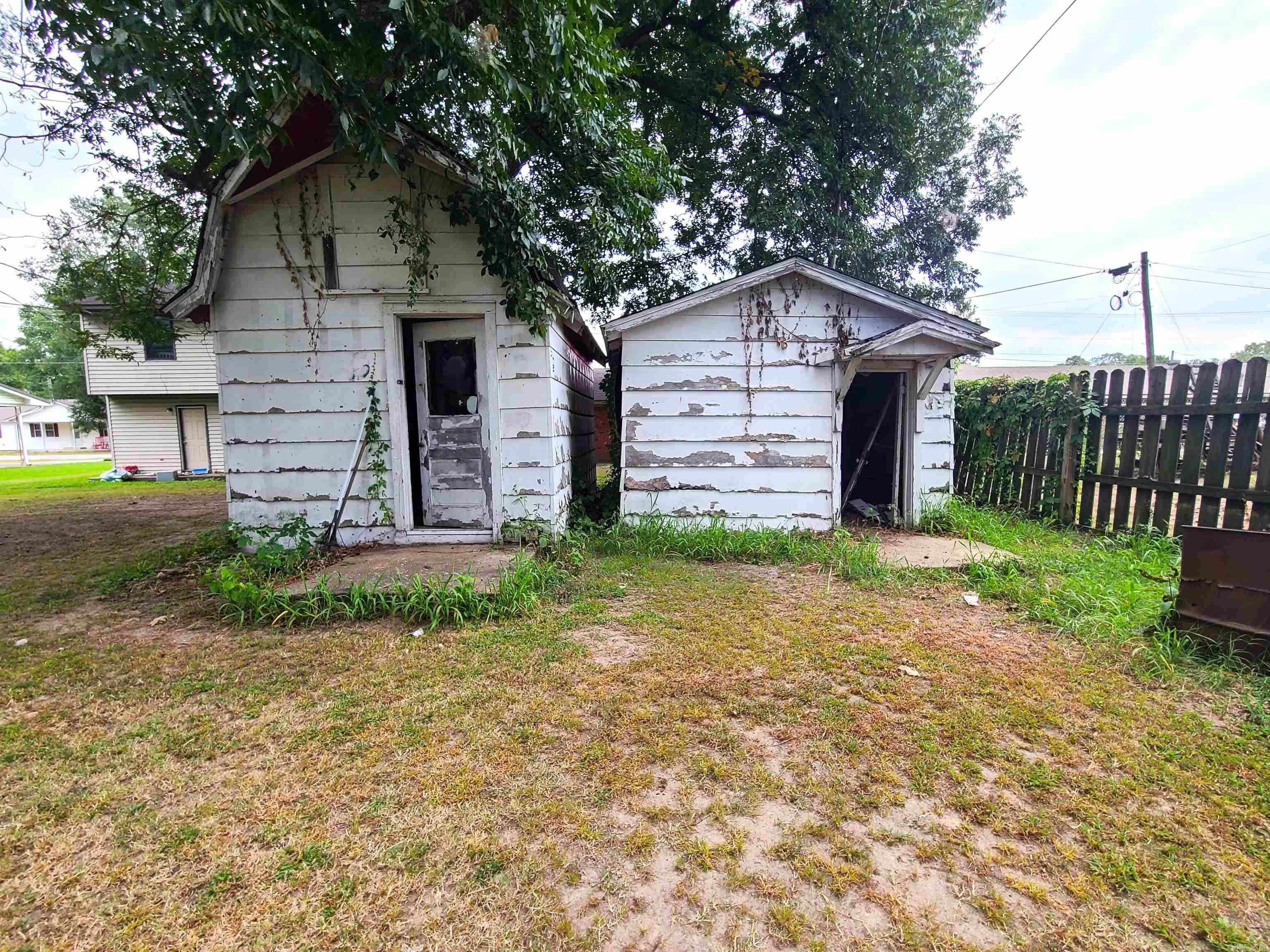 187 N Monroe  Piggott, AR