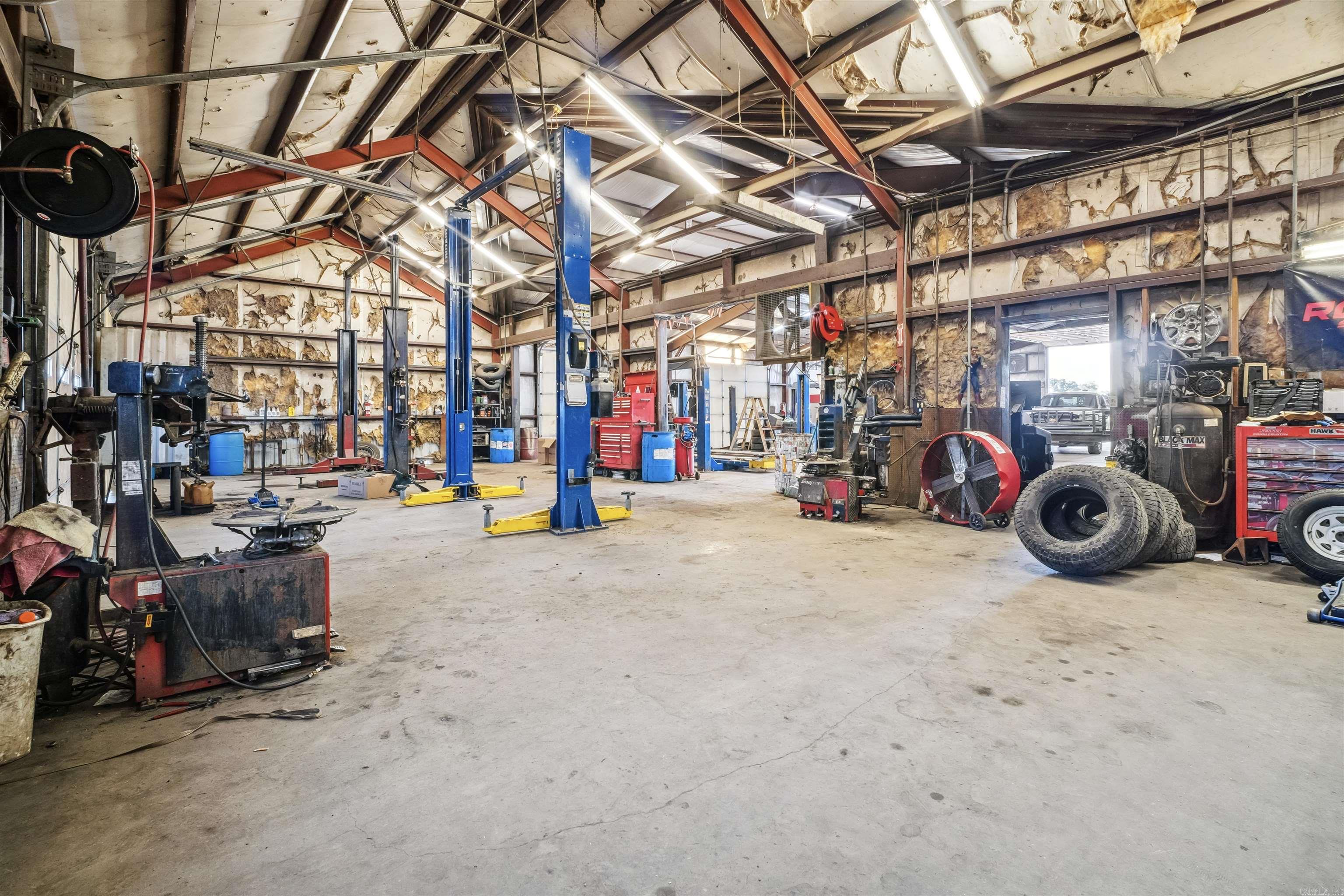 821 E Main  Clarksville, AR