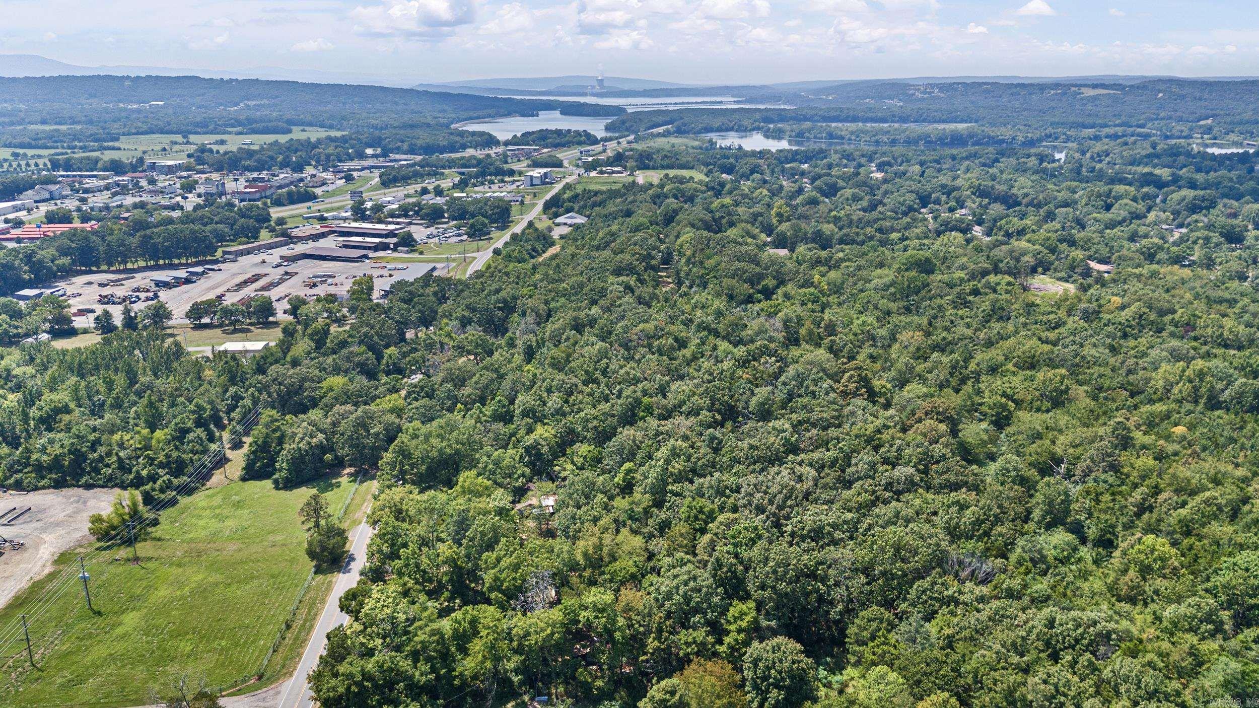 827 E Aspen  Russellville, AR