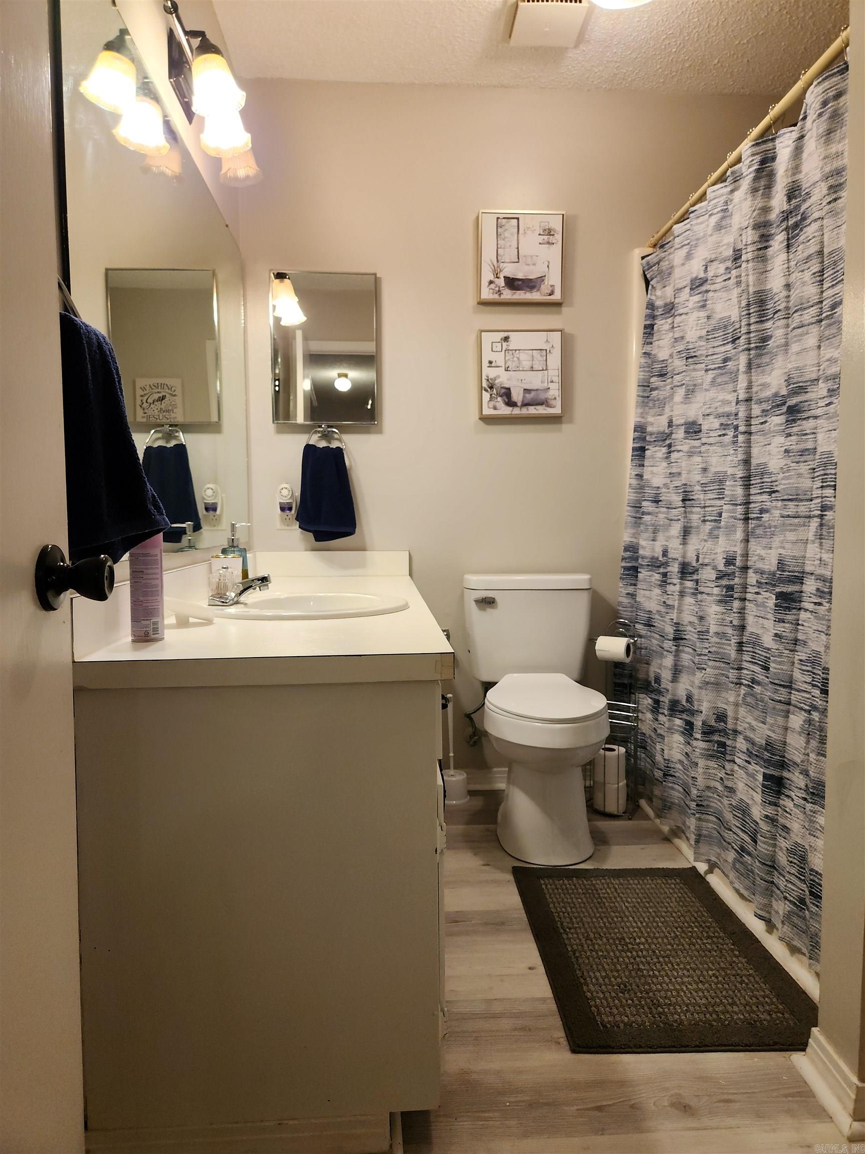 6810  Twin Oaks  Pine Bluff, AR
