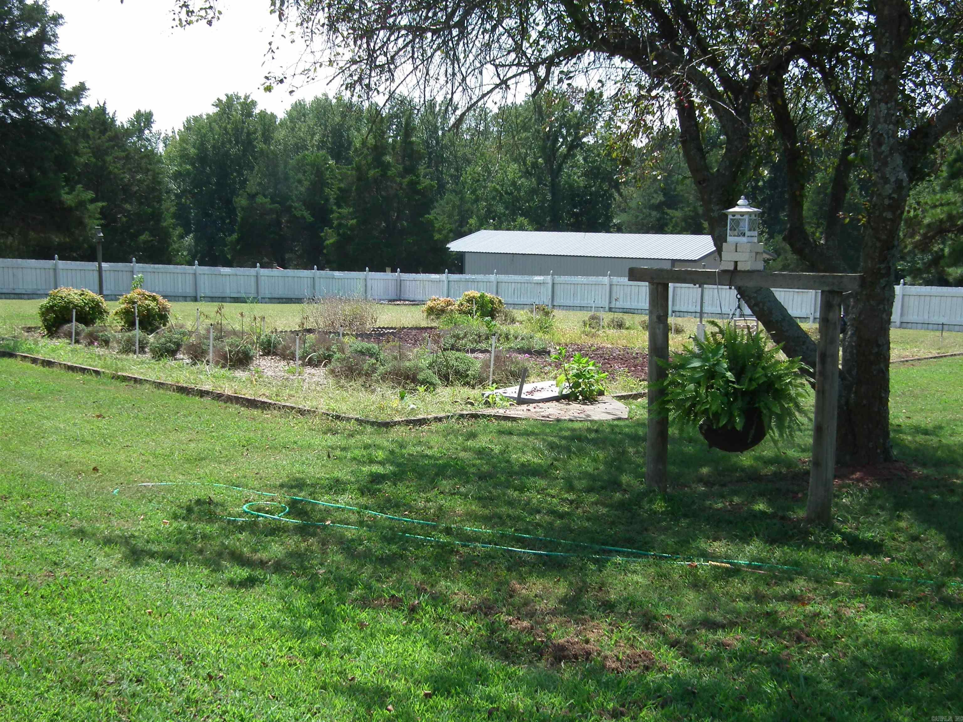 359  Pin Oak West  Rose Bud, AR
