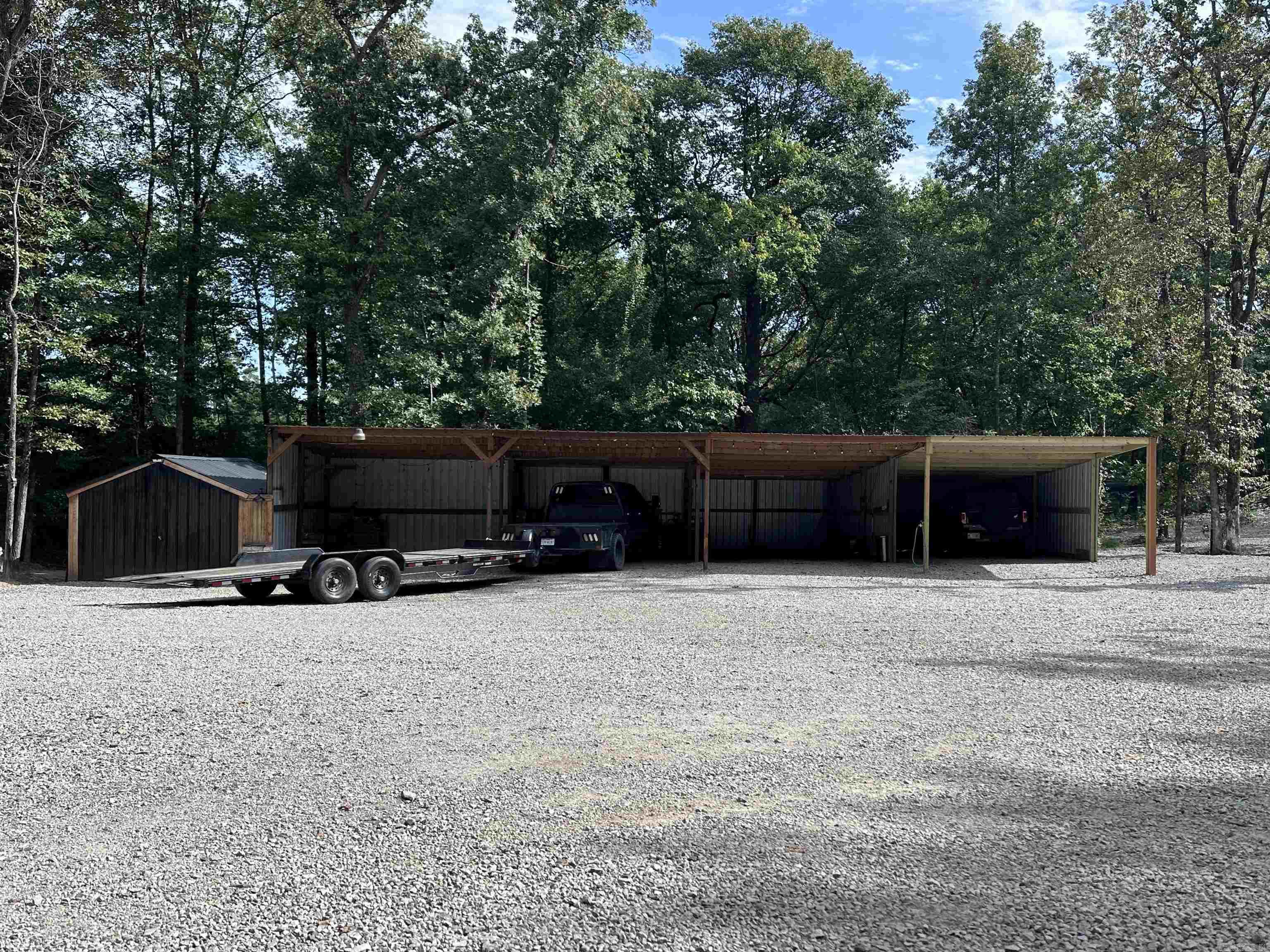 2153  Heber Springs Road  Tumbling Shoals, AR