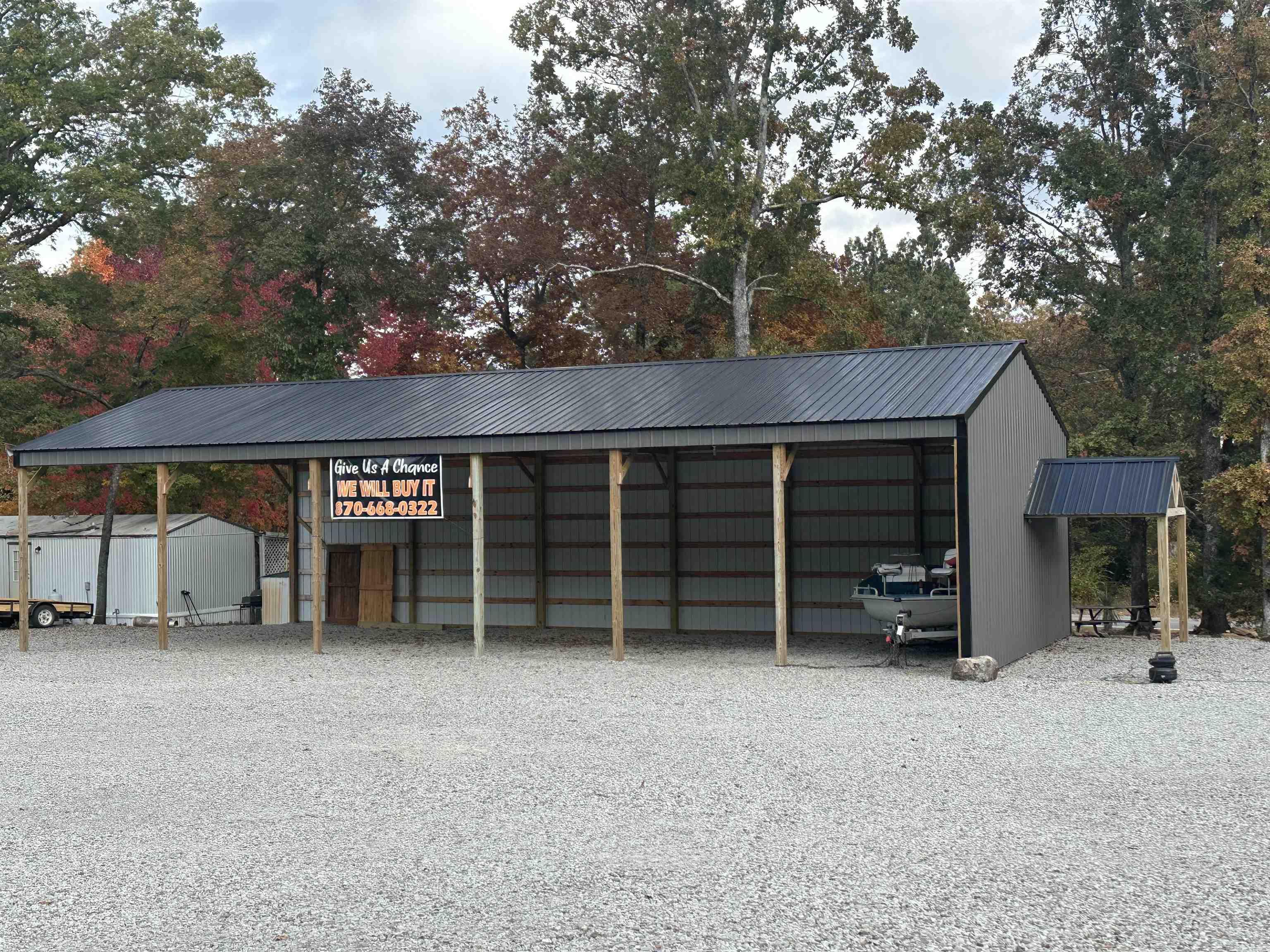 2153  Heber Springs Road  Tumbling Shoals, AR