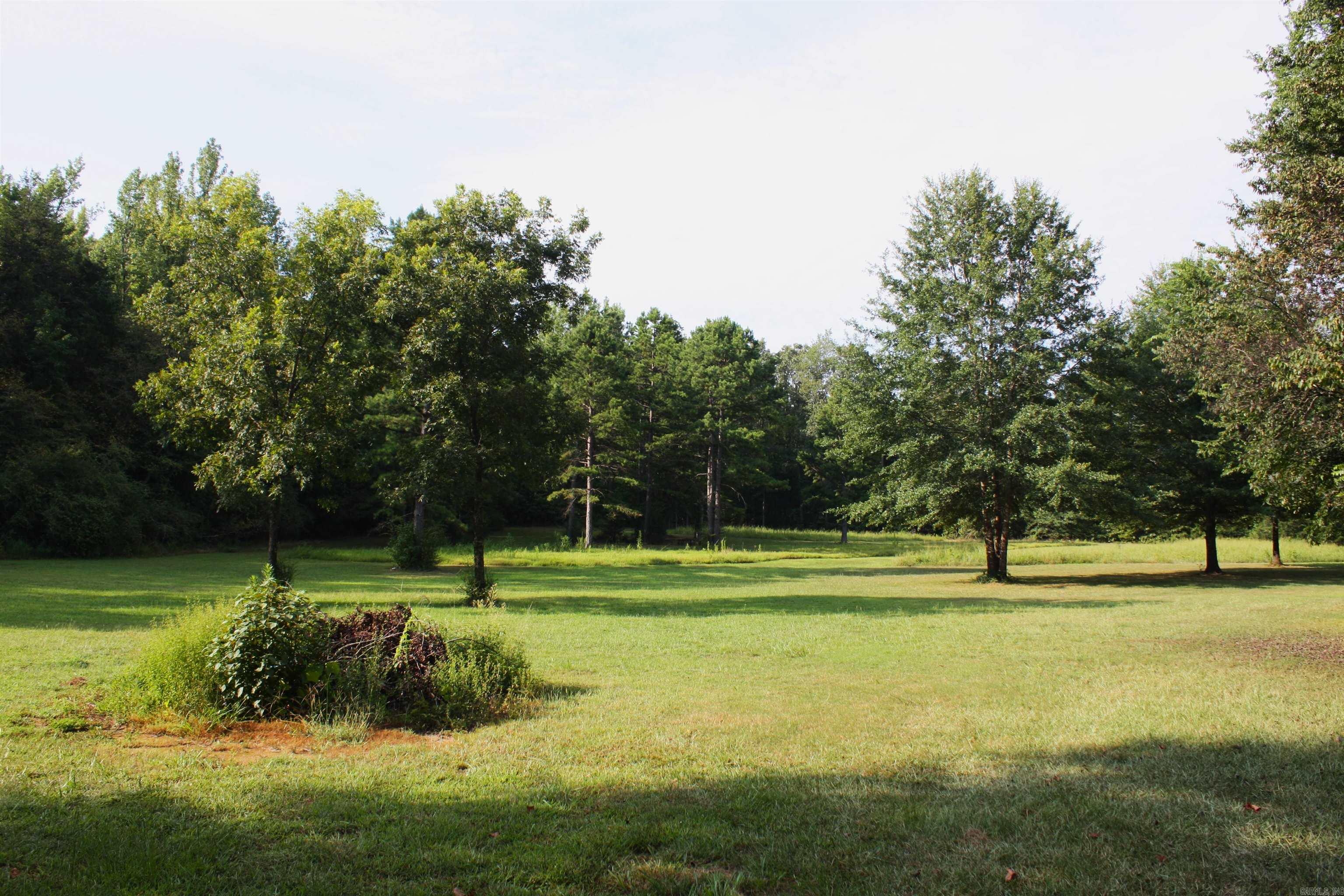 2631 W Glazypeau Rd  Mountain Pine, AR