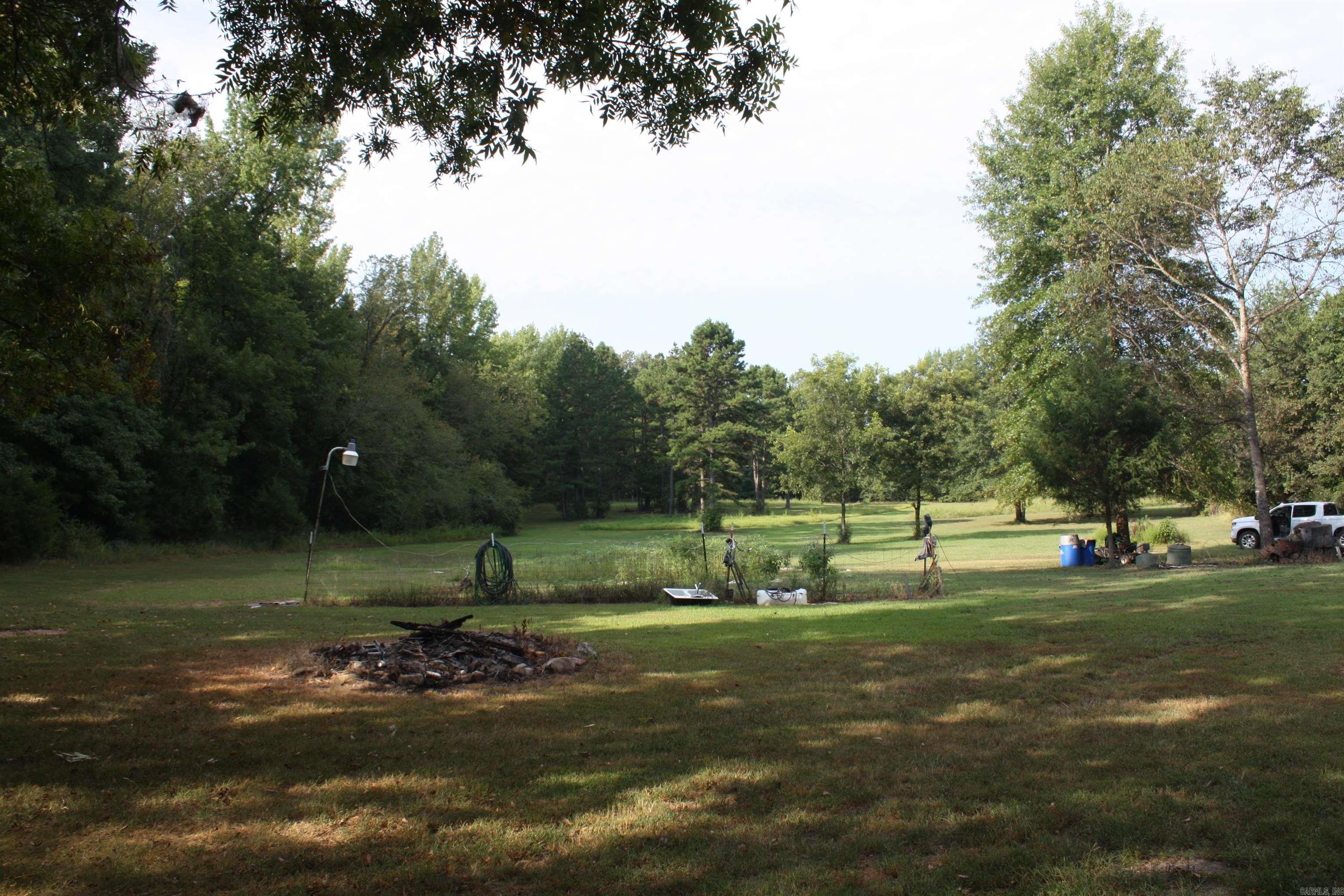 2631 W Glazypeau Rd  Mountain Pine, AR