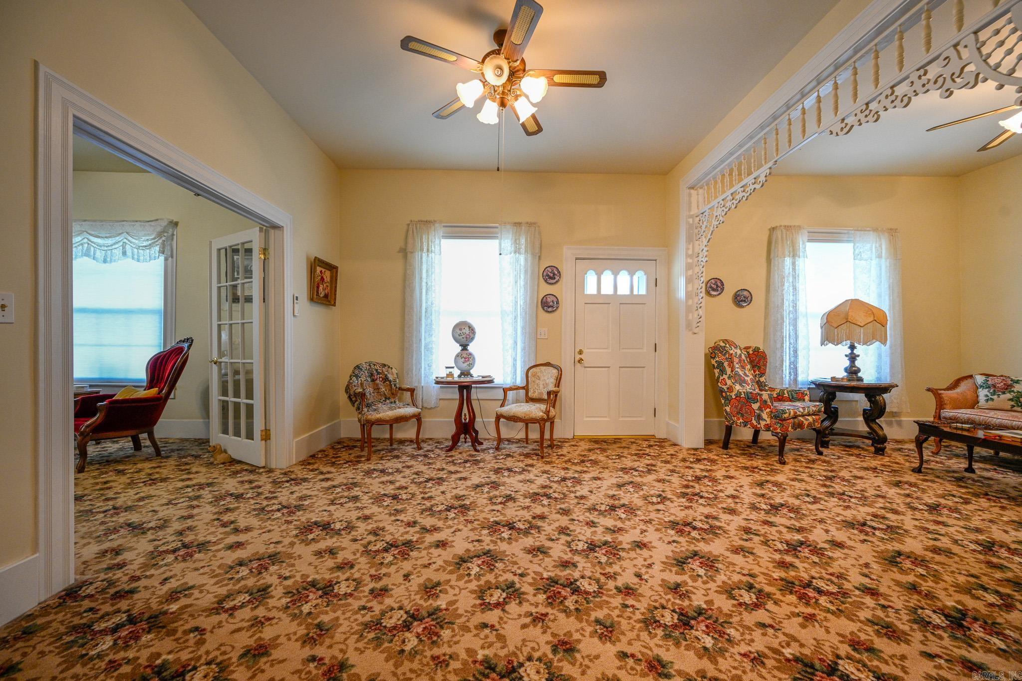 310  Tenth  Mena, AR