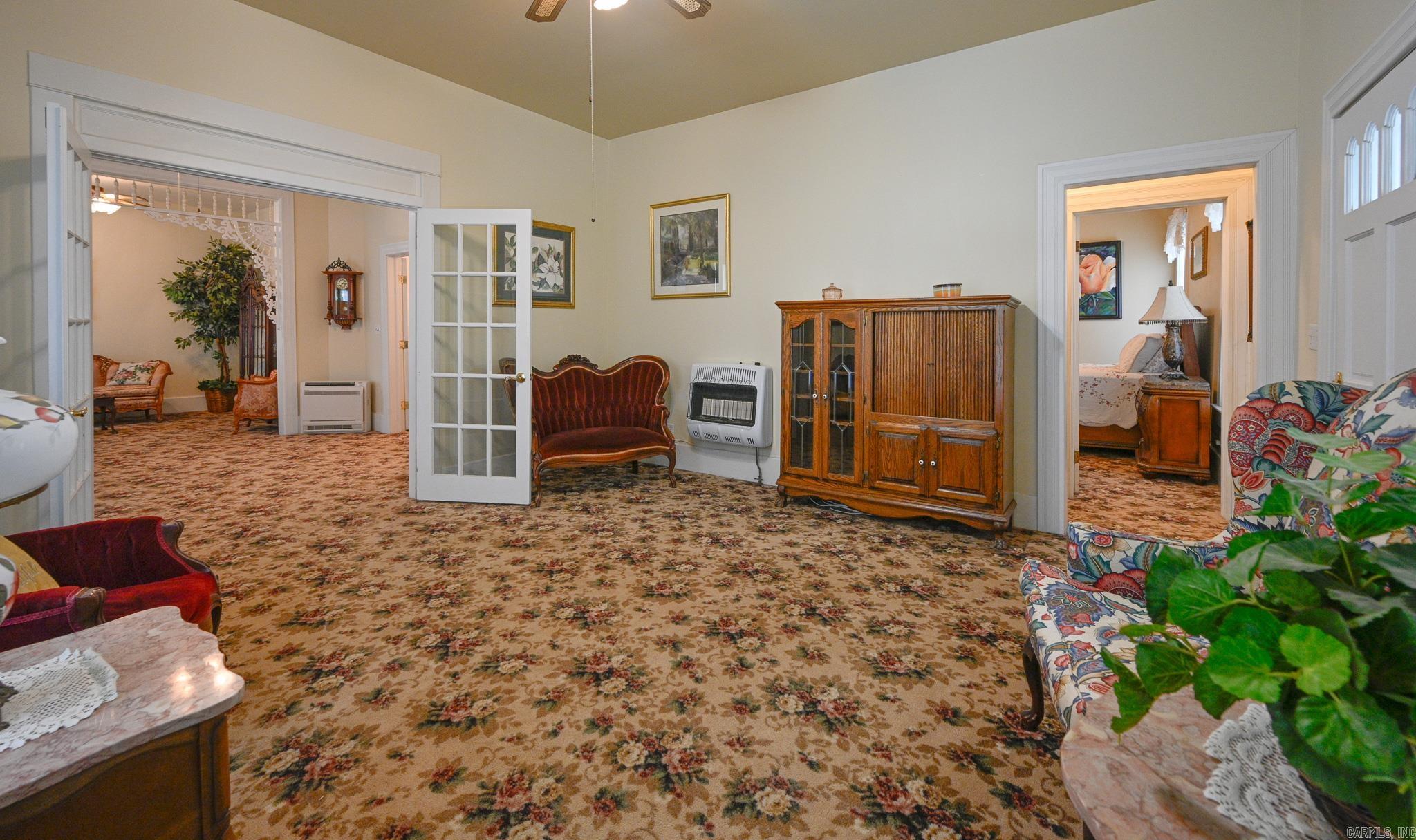 310  Tenth  Mena, AR