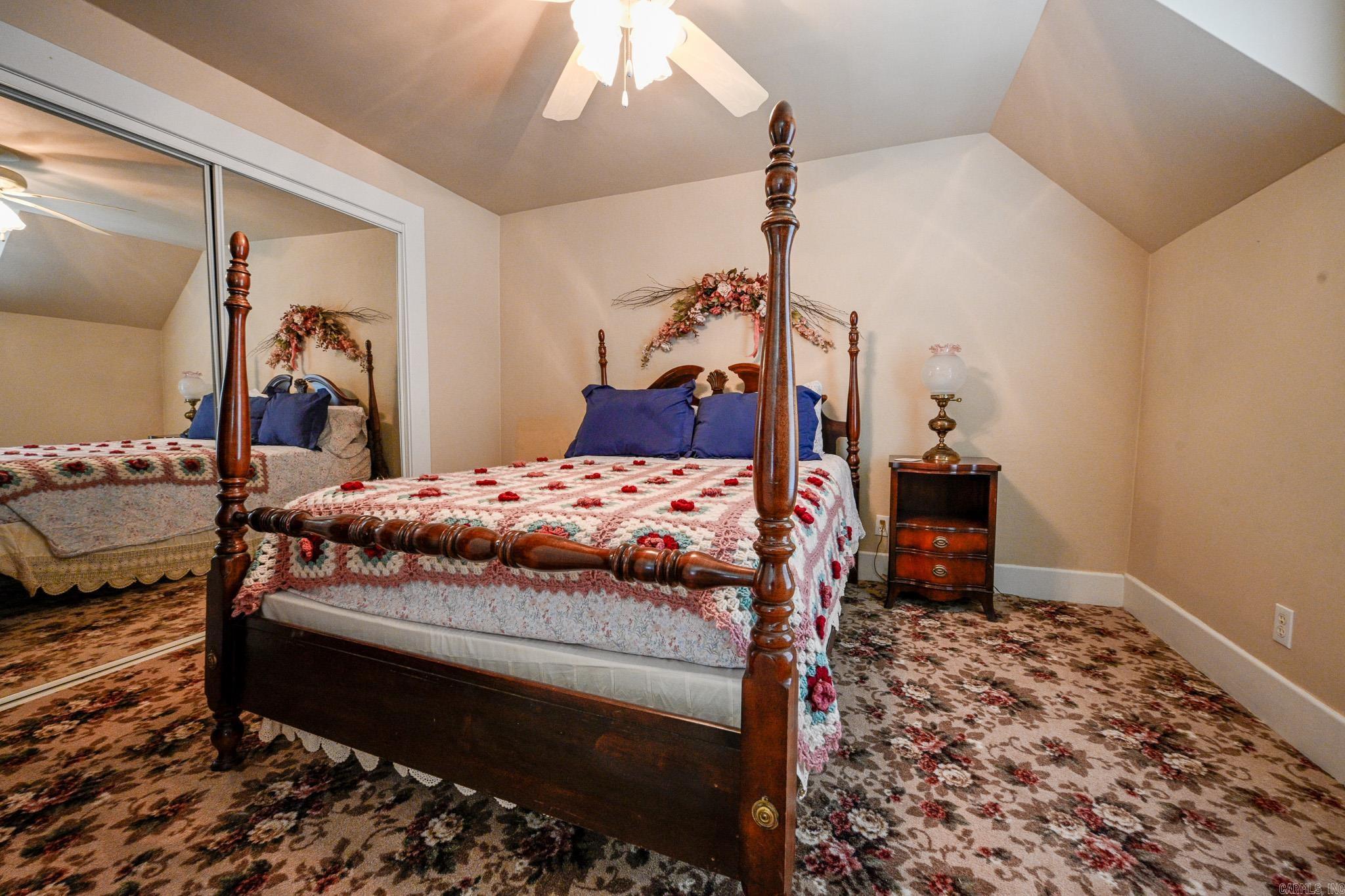 310  Tenth  Mena, AR