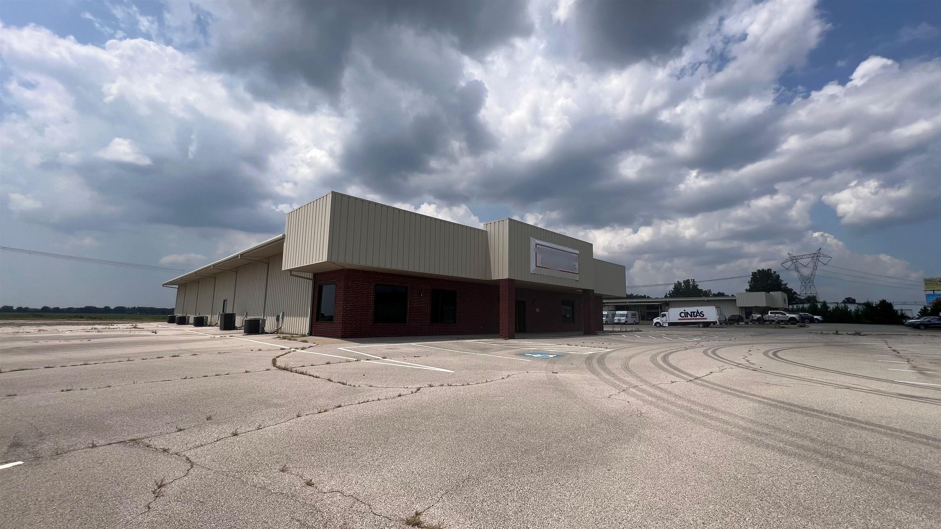 5296  AR-1  Jonesboro, AR