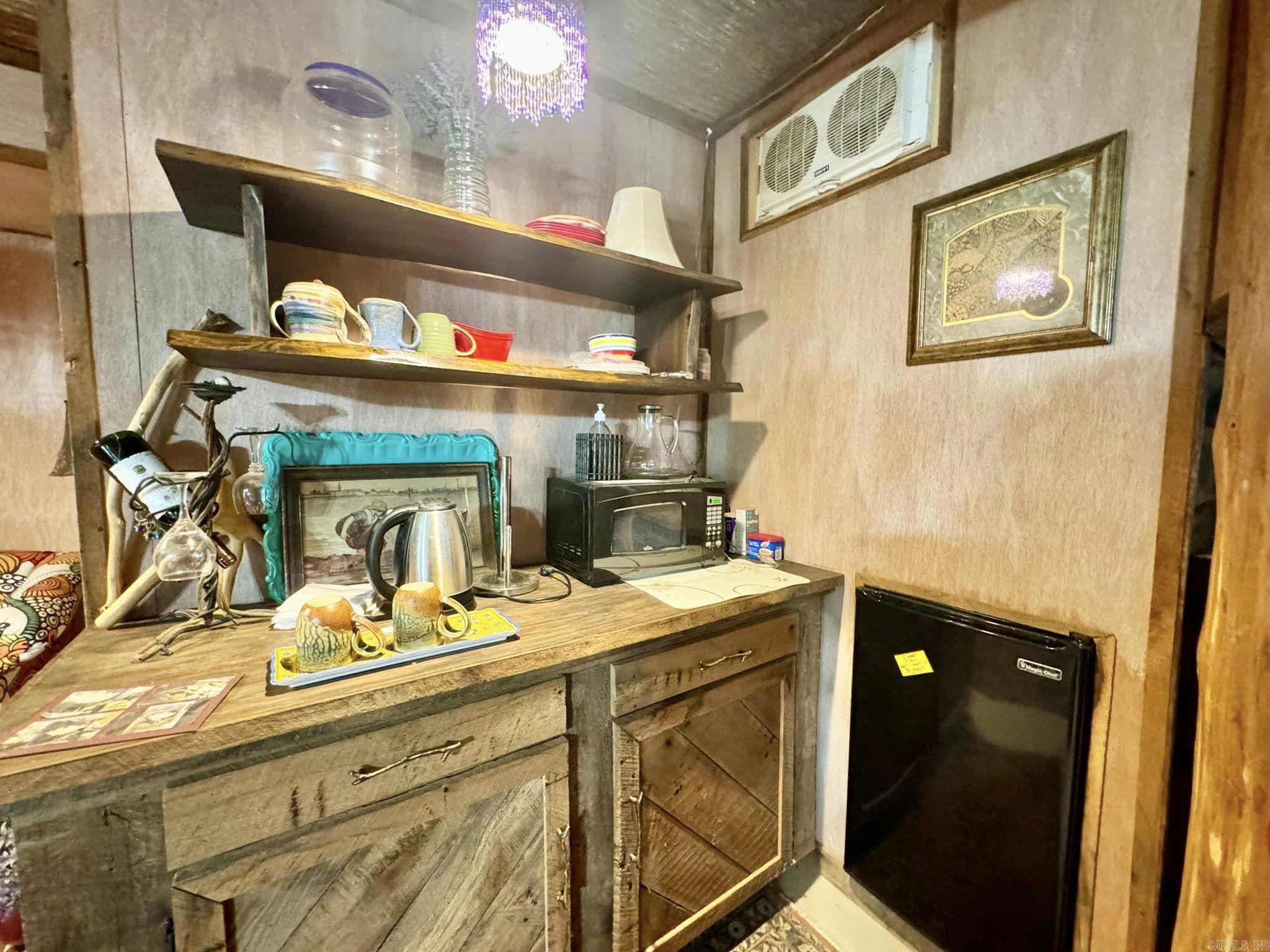 1499 Sutterfield Road Fox, AR 72051