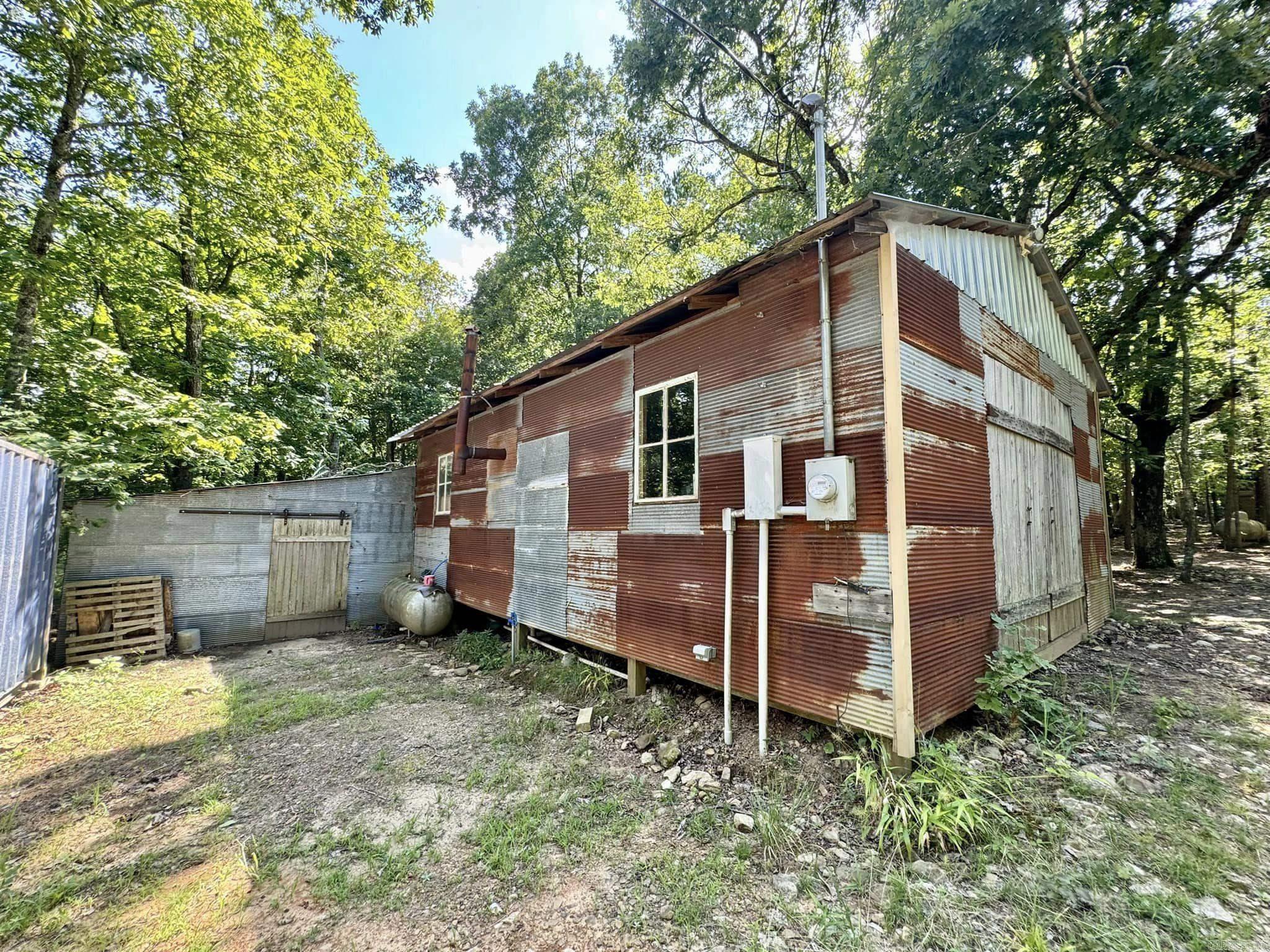 1499 Sutterfield Road Fox, AR 72051